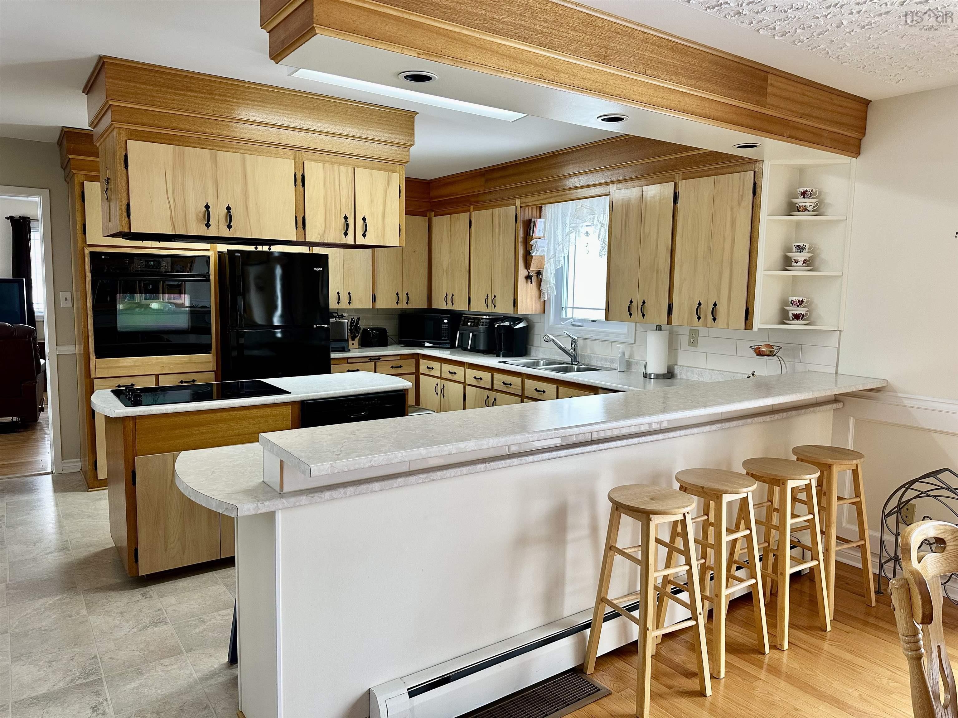 $524,500.00: 18 Sydney road Road, Port Hawkesbury