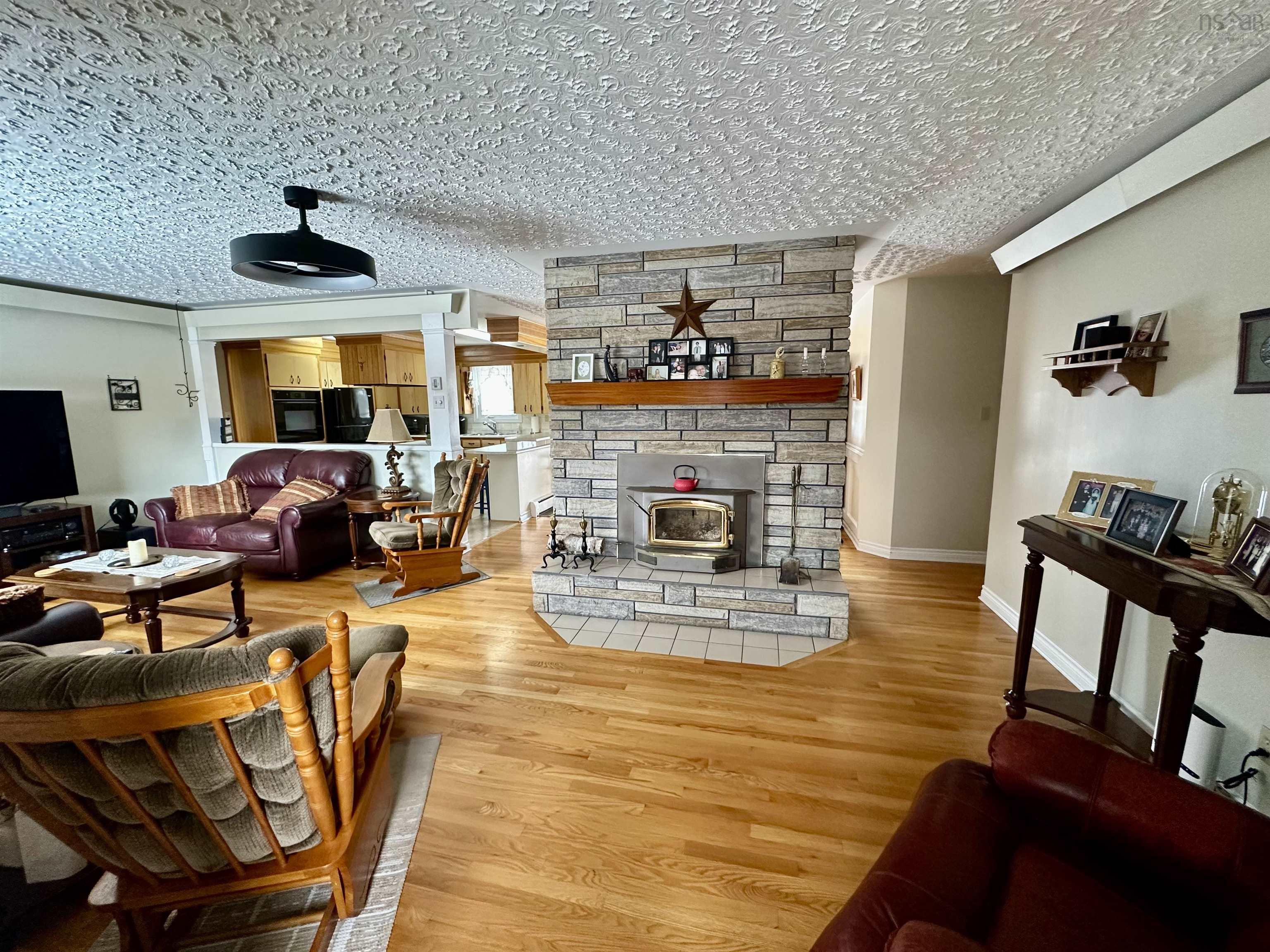 $524,500.00: 18 Sydney road Road, Port Hawkesbury