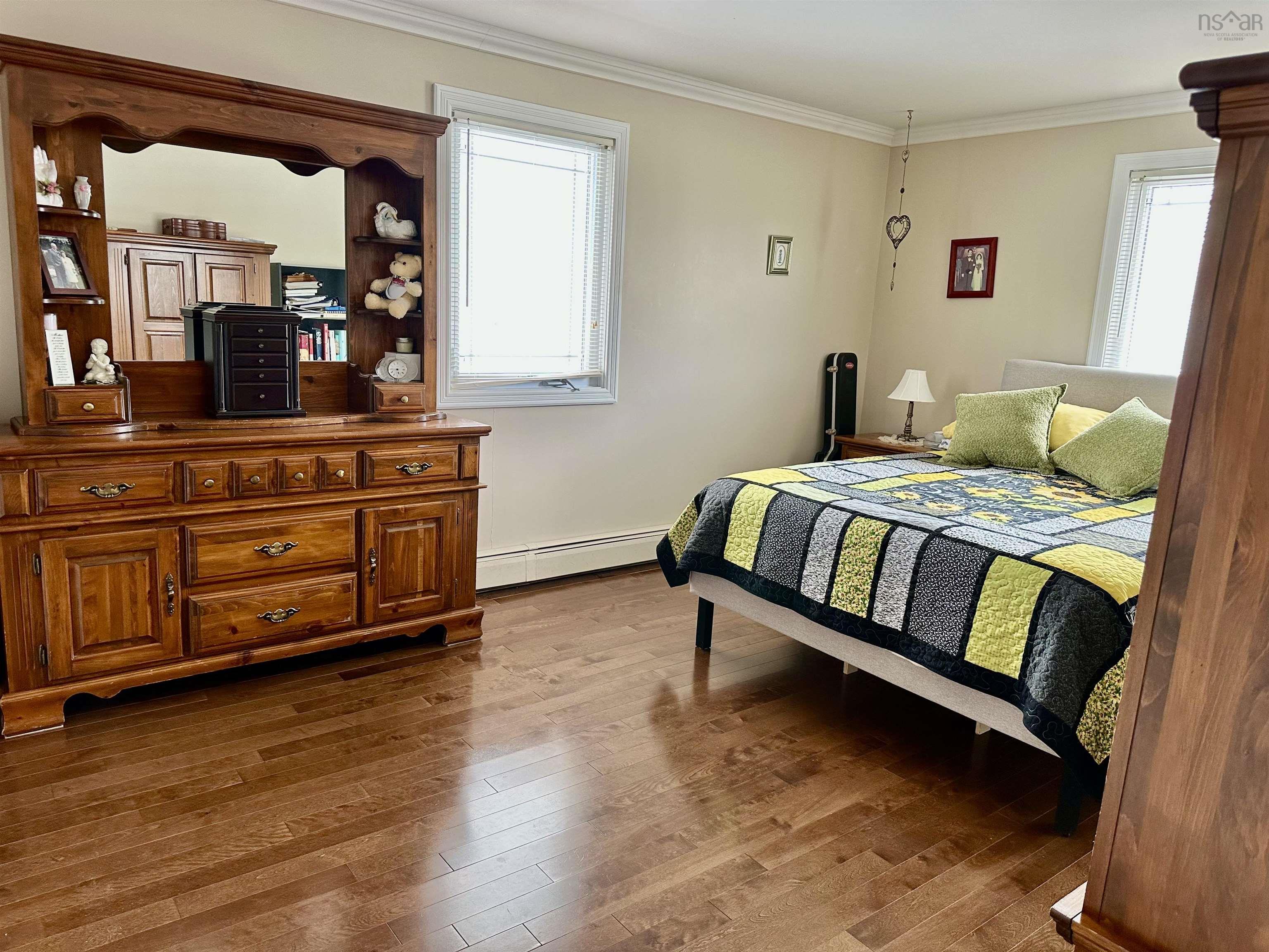 $524,500.00: 18 Sydney road Road, Port Hawkesbury