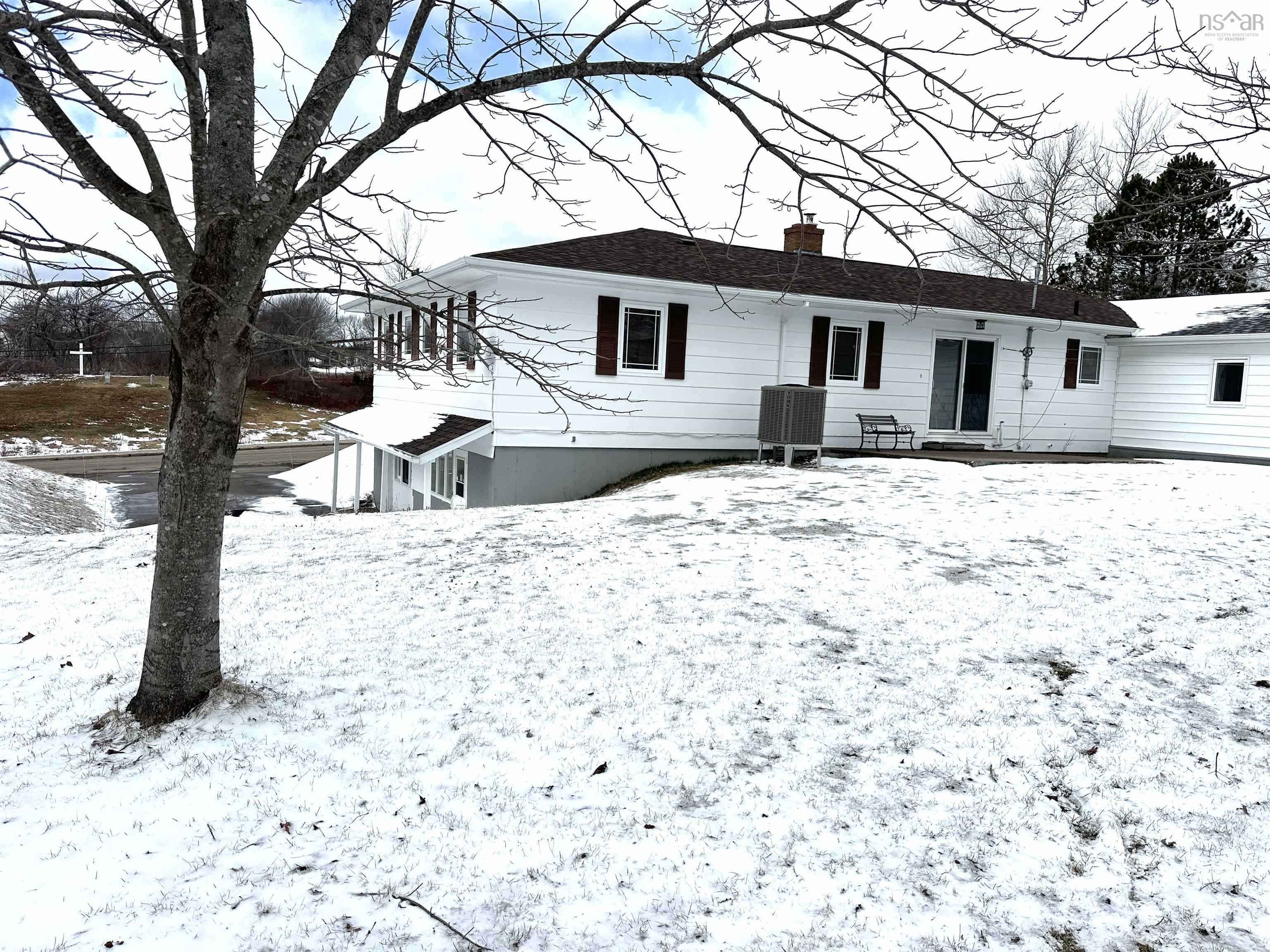 $524,500.00: 18 Sydney road Road, Port Hawkesbury