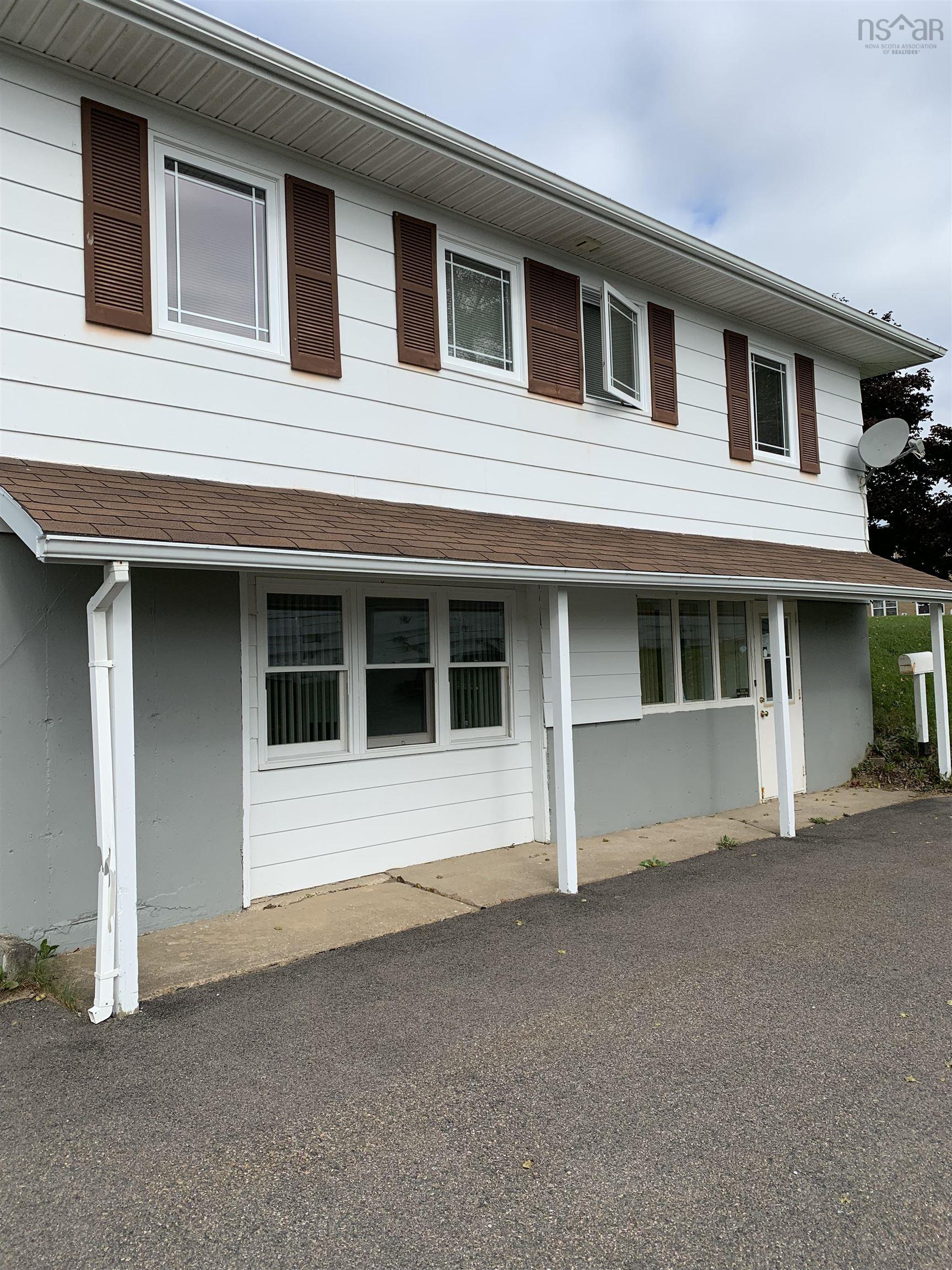 $524,500.00: 18 Sydney road Road, Port Hawkesbury
