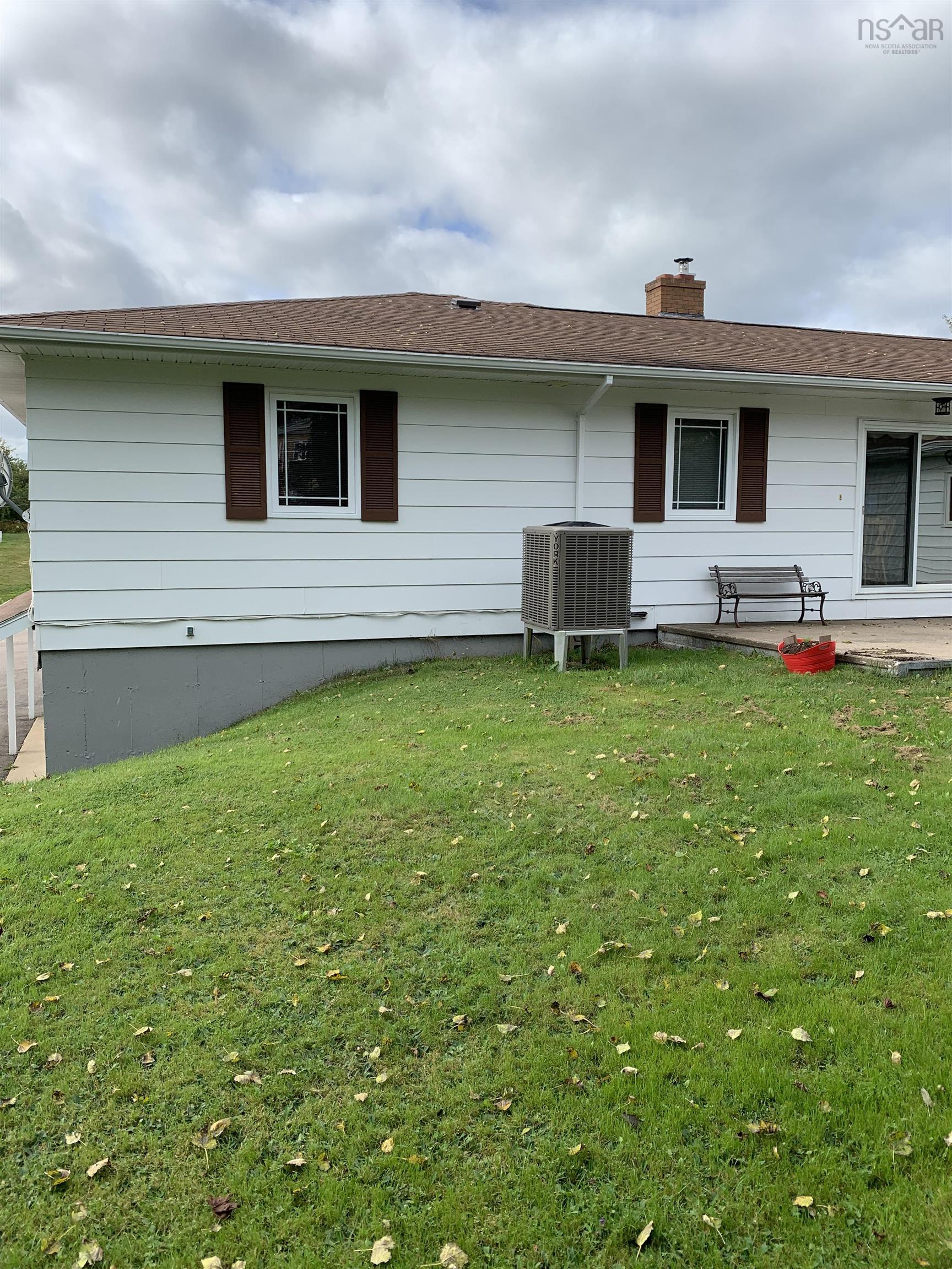 $524,500.00: 18 Sydney road Road, Port Hawkesbury