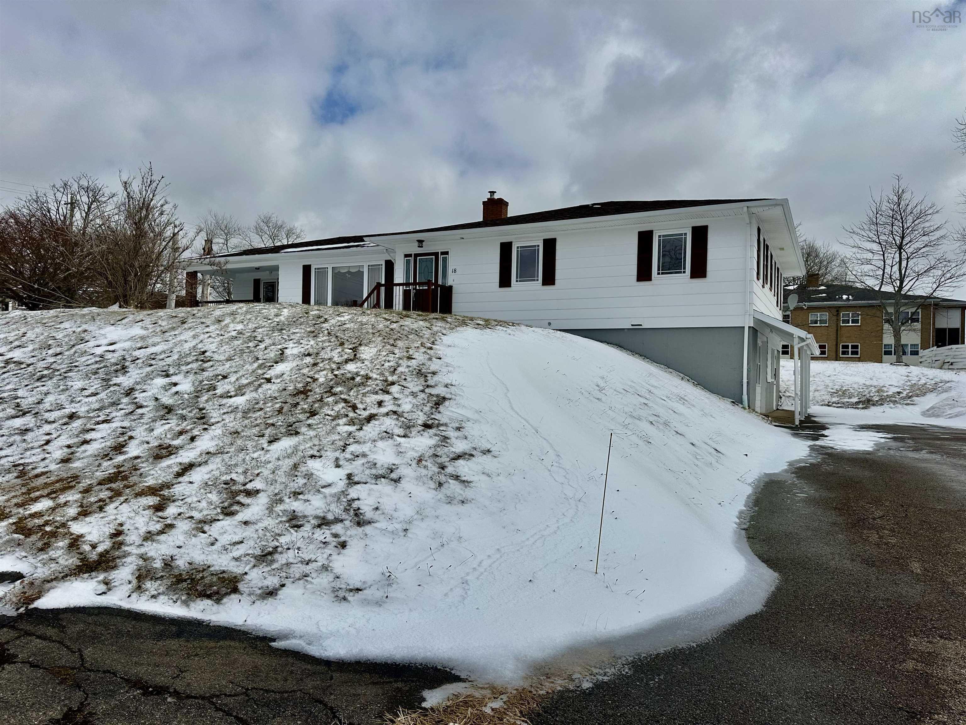 $524,500.00: 18 Sydney road Road, Port Hawkesbury