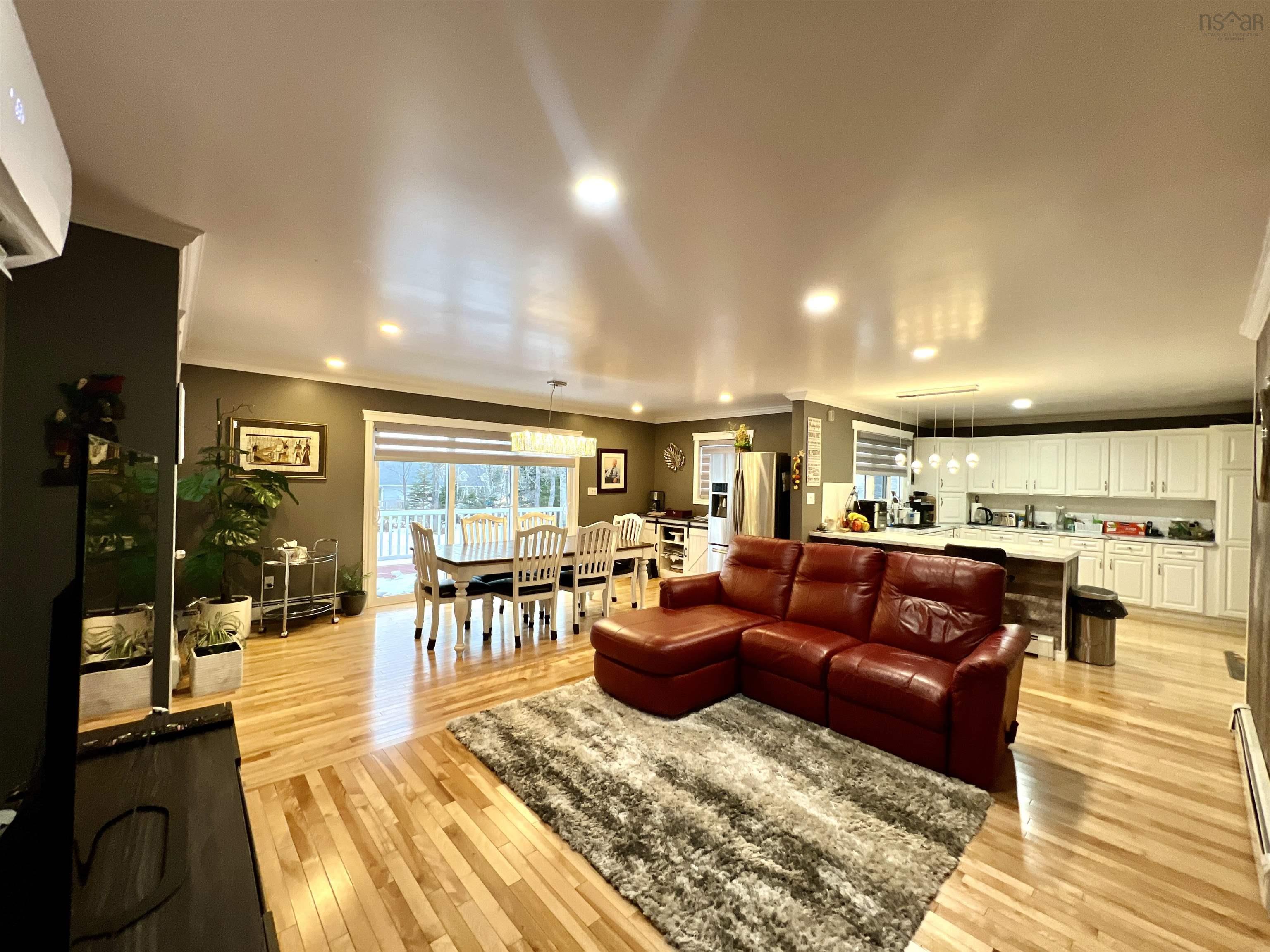 $489,900.00: 26 University Avenue, Sydney