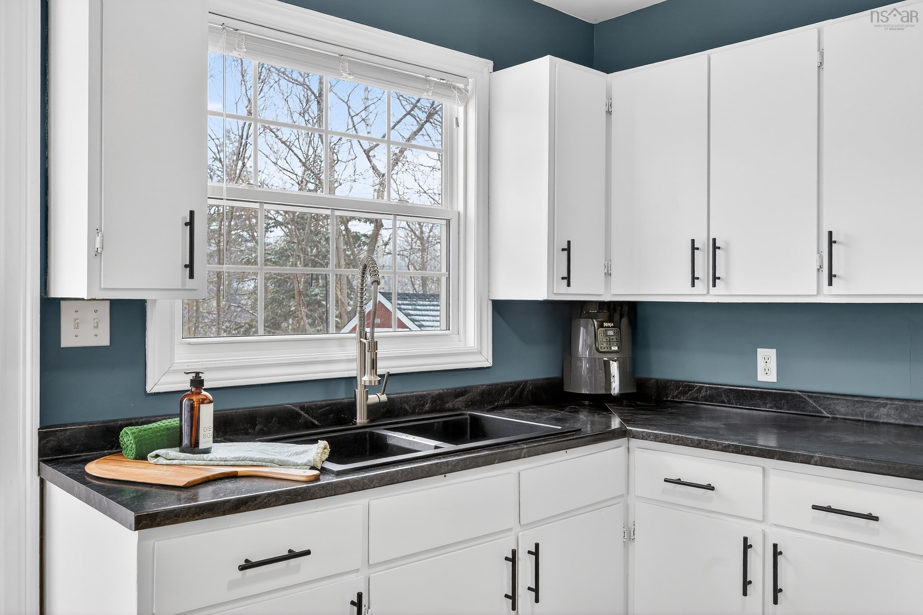 $319,000.00: 132 Duffell Drive, Mira Road