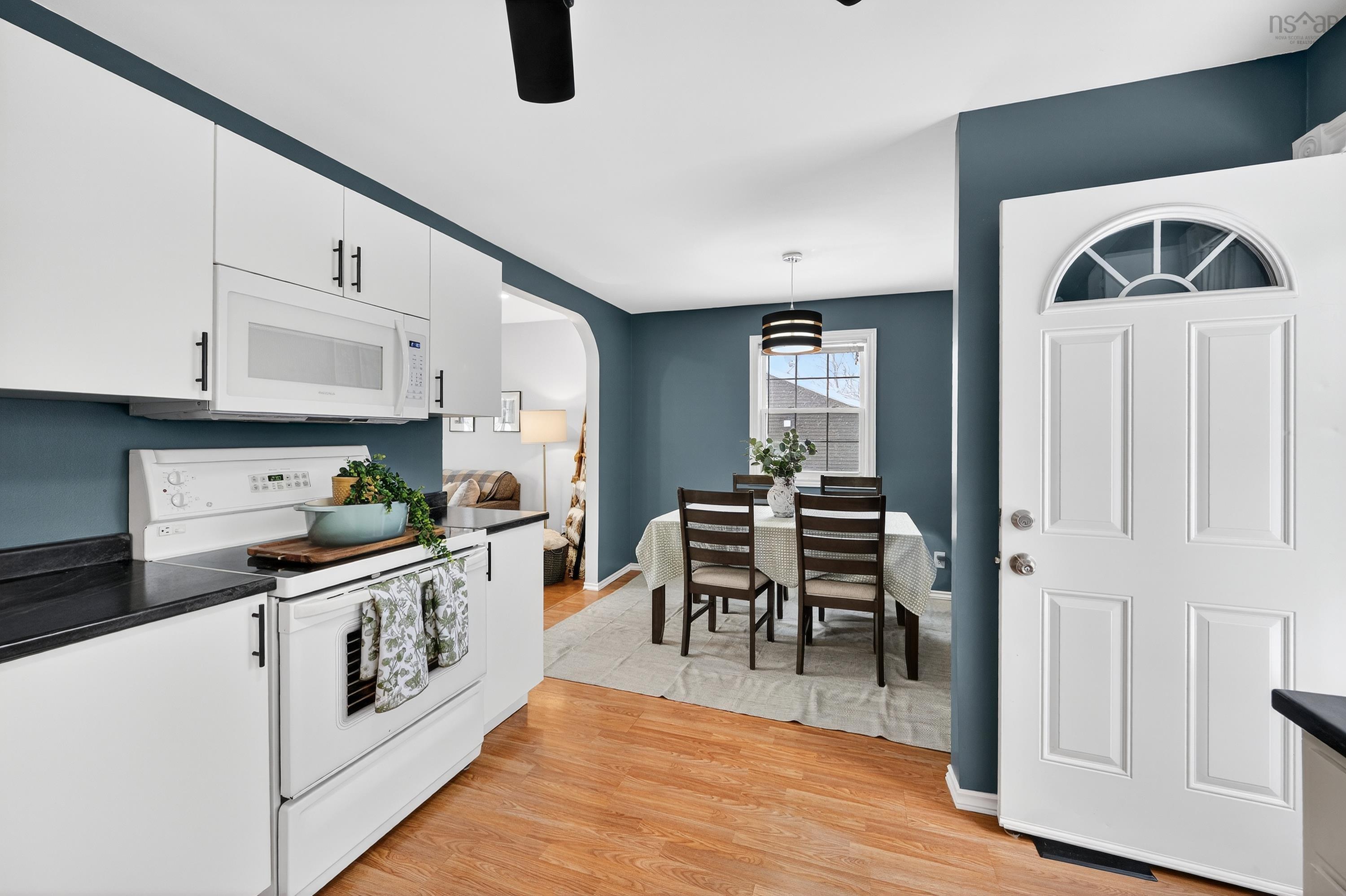 $319,000.00: 132 Duffell Drive, Mira Road