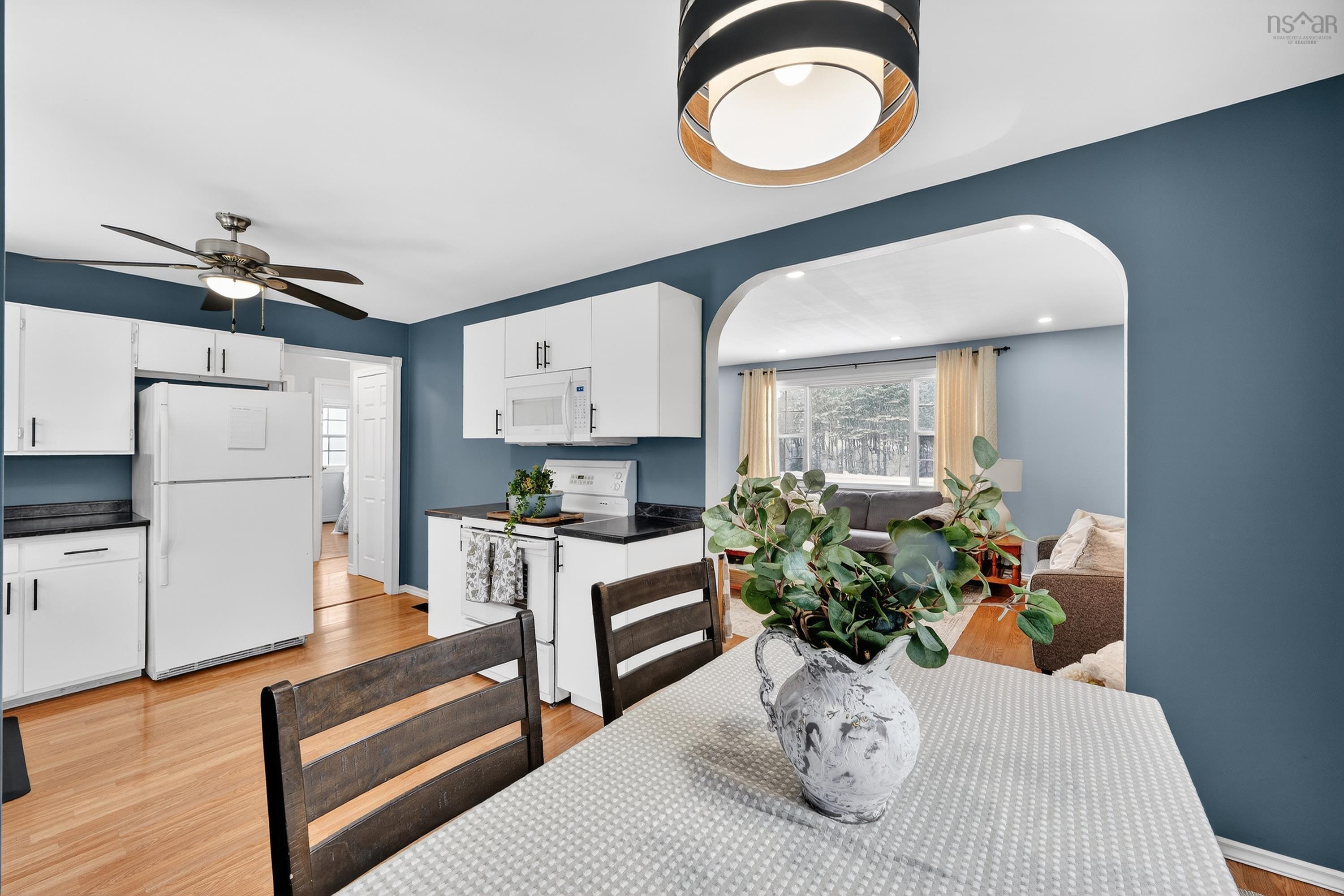 $319,000.00: 132 Duffell Drive, Mira Road