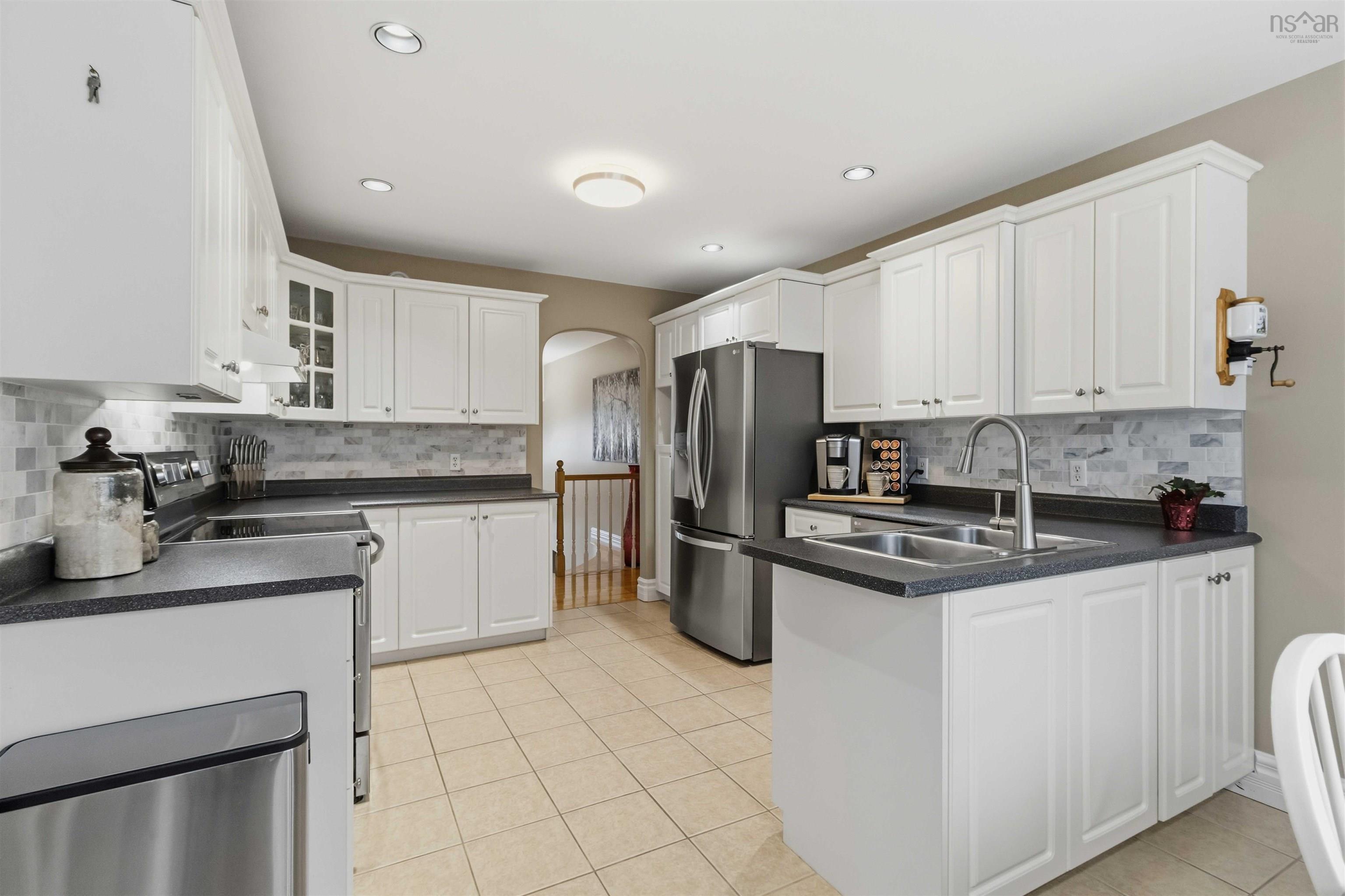 41 Lakeridge Crescent, Cole Harbour, NS (MLS 202605748)