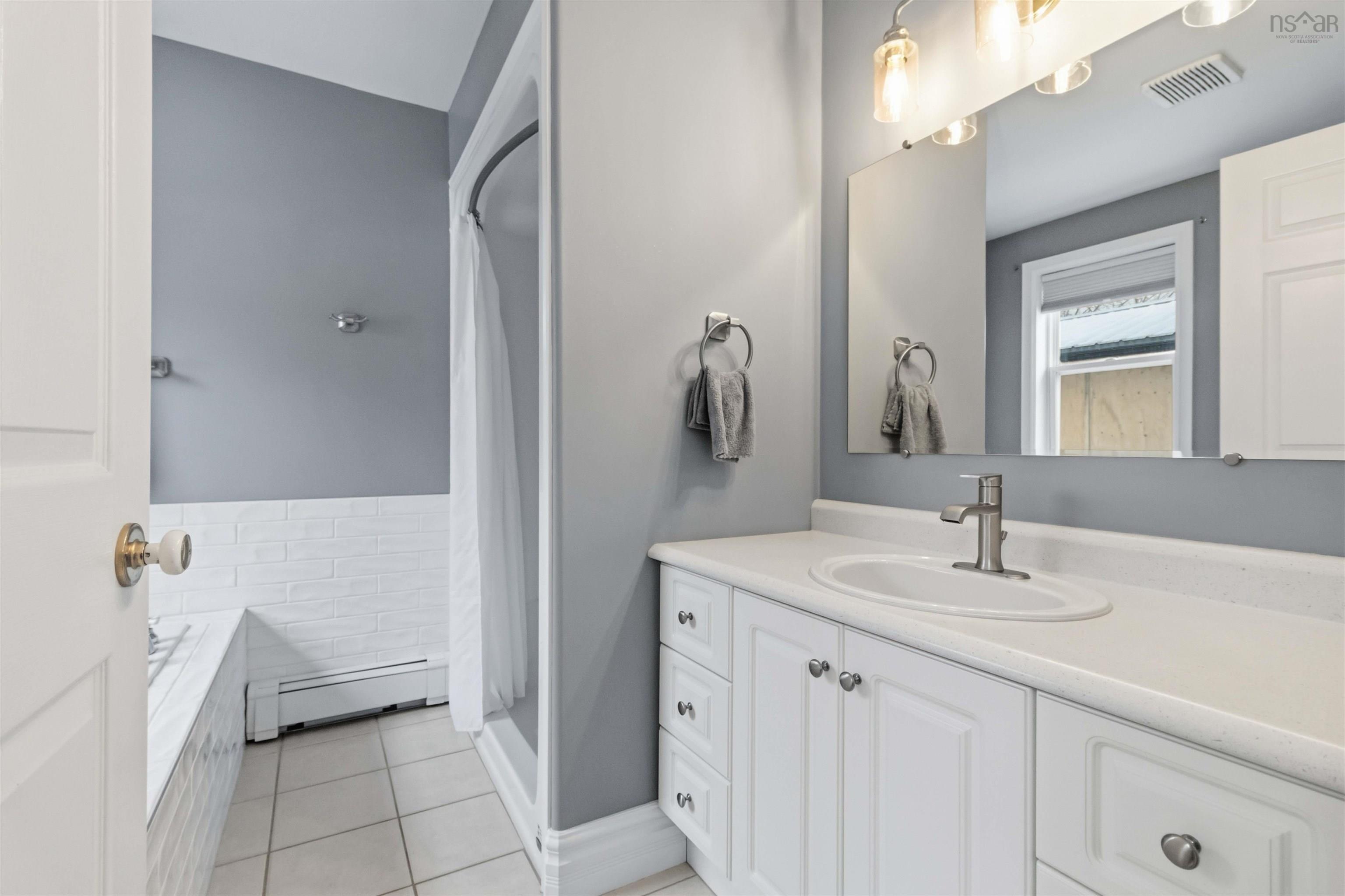 41 Lakeridge Crescent, Cole Harbour, NS (MLS 202605748)