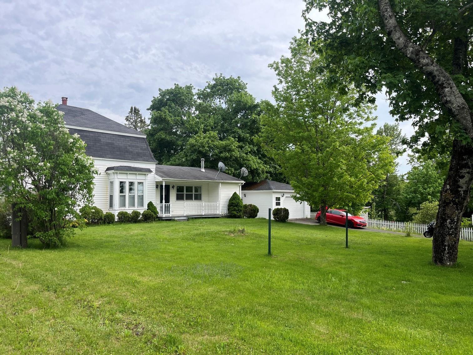 $309,000.00: 1865 Station Road, Londonderry