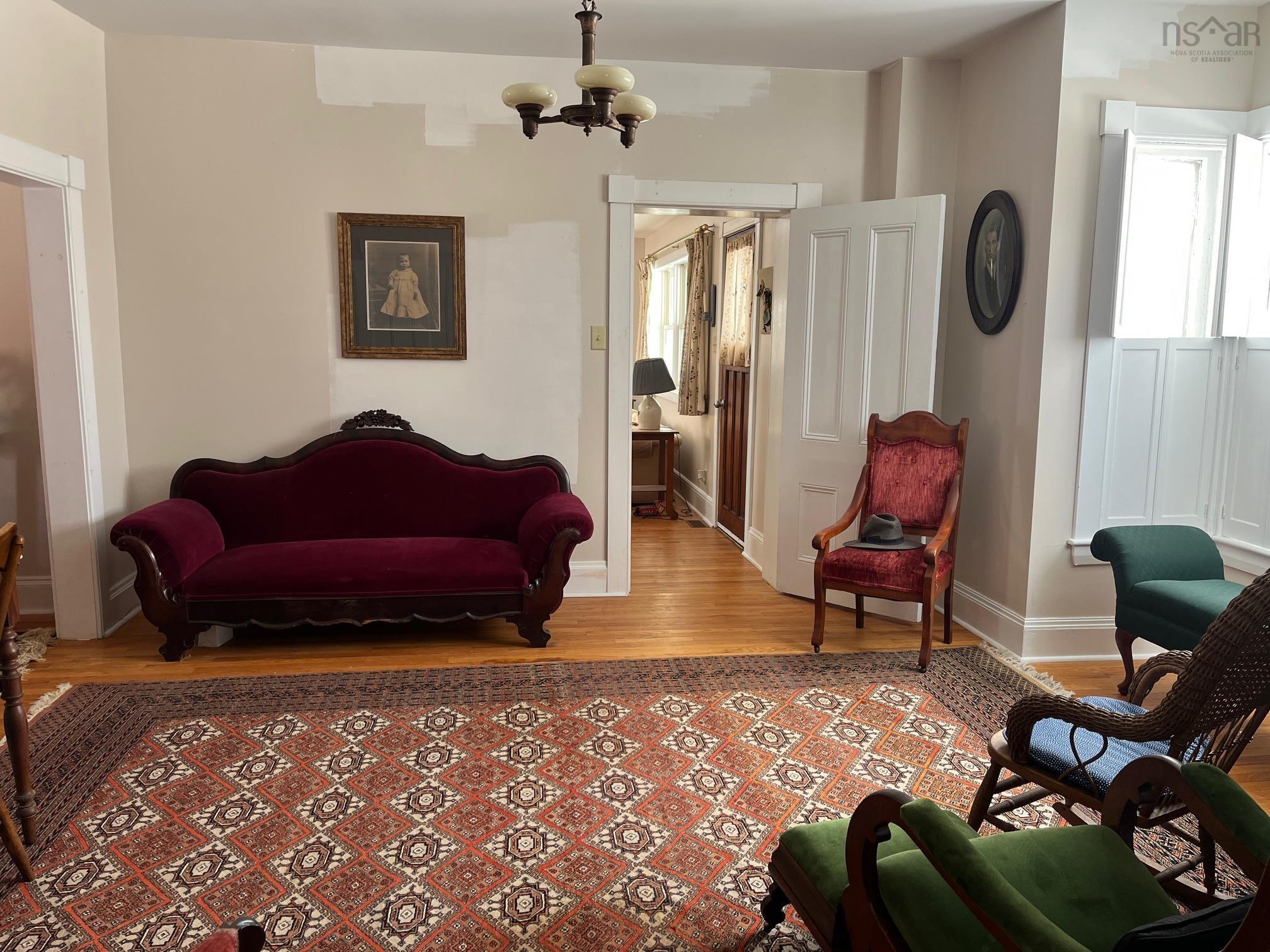 $309,000.00: 1865 Station Road, Londonderry
