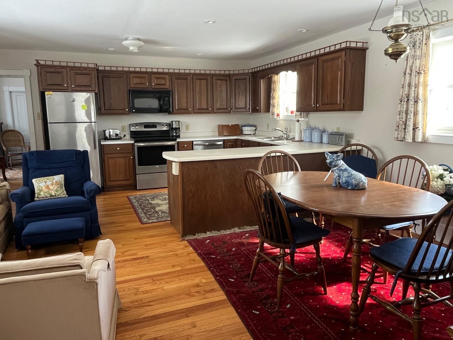 $309,000.00: 1865 Station Road, Londonderry