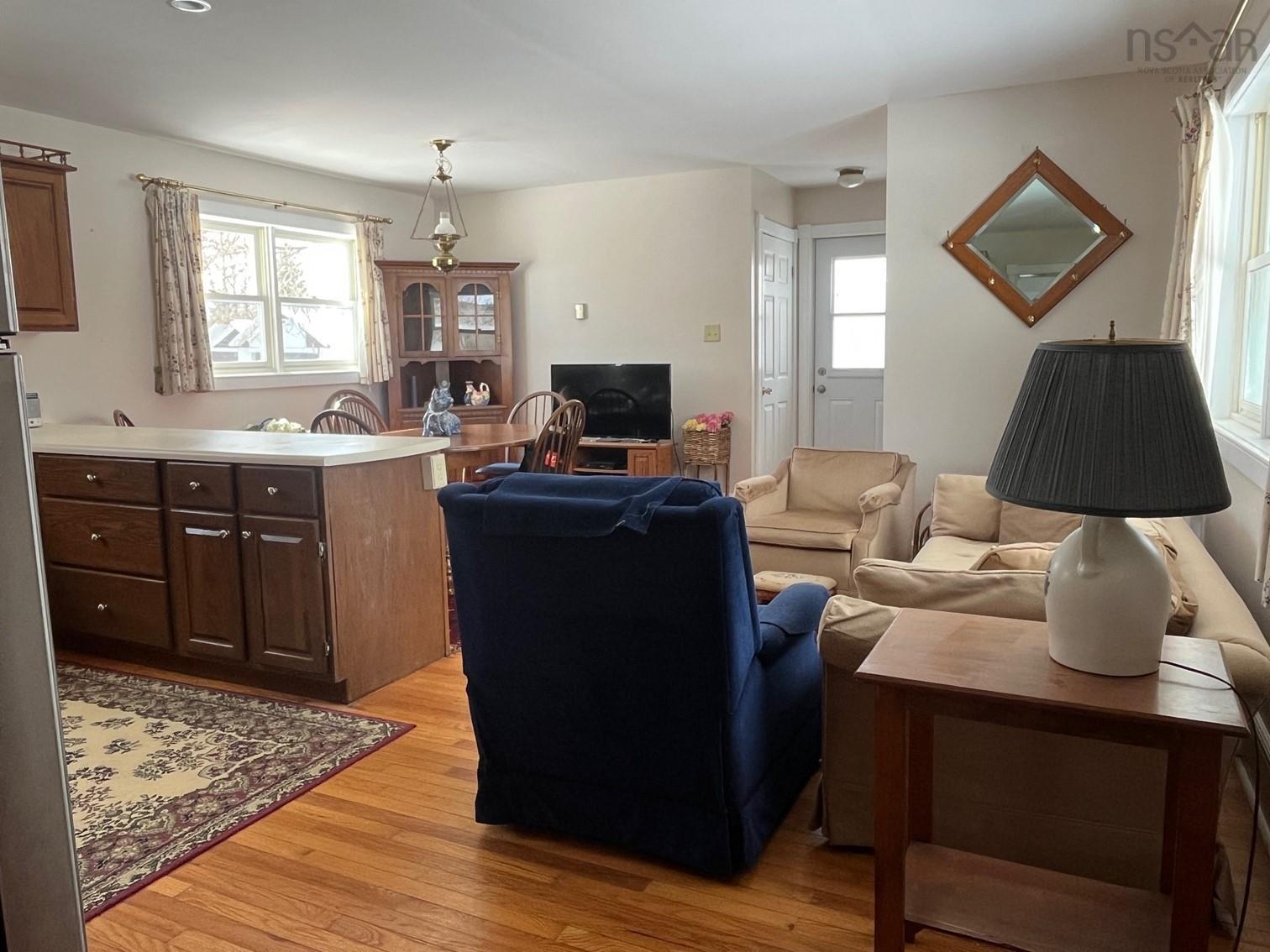 $309,000.00: 1865 Station Road, Londonderry
