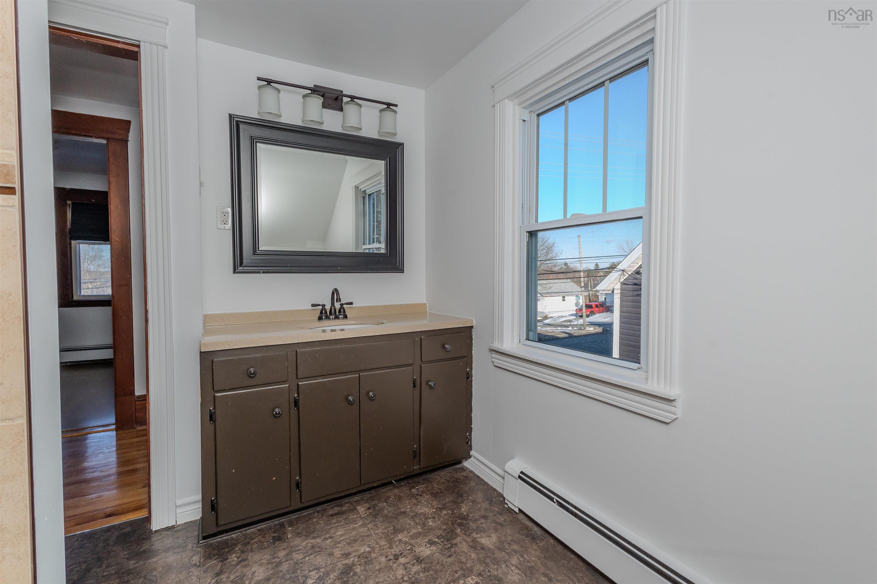 $214,900.00: 1042 George Street, Sydney