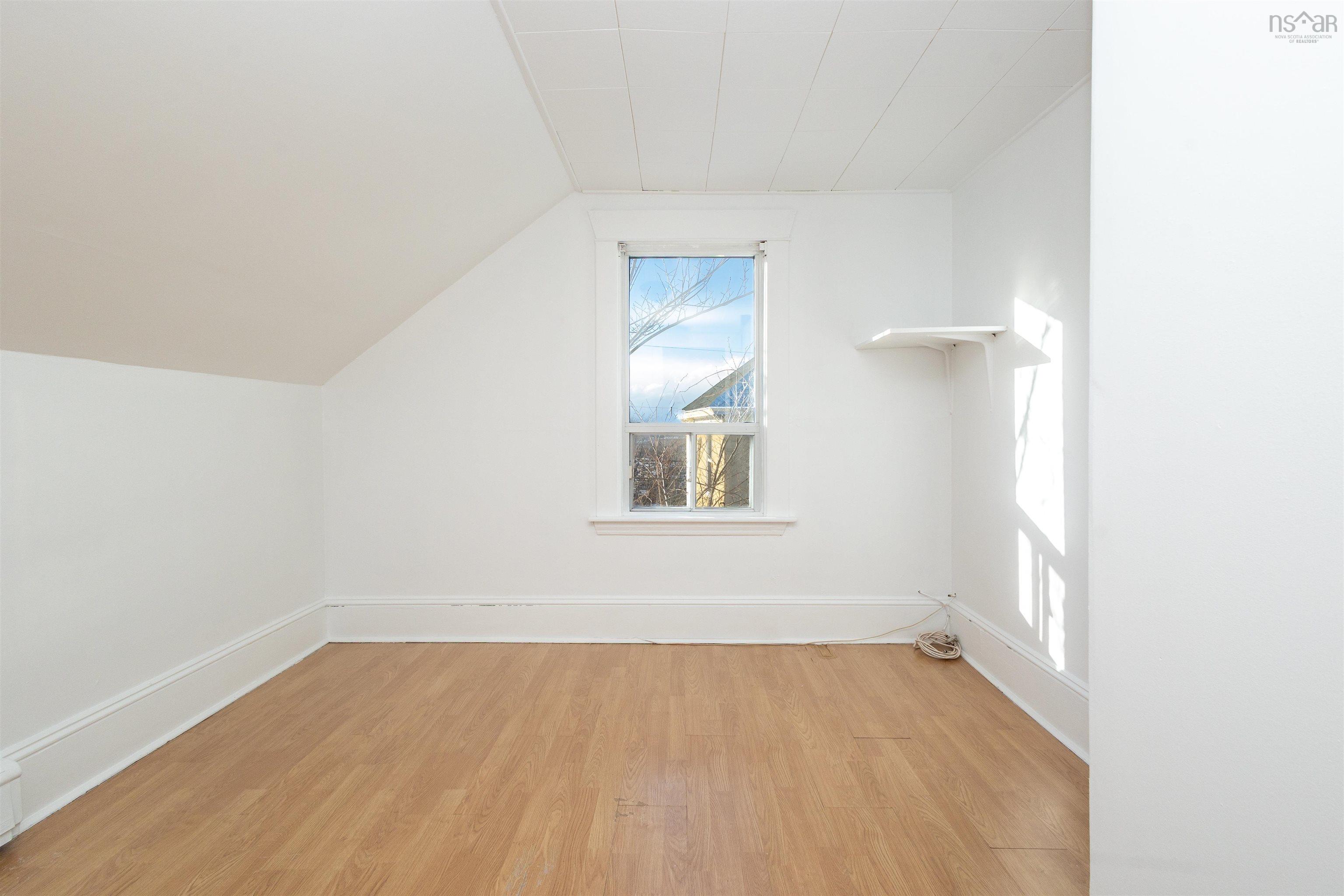$214,900.00: 1042 George Street, Sydney