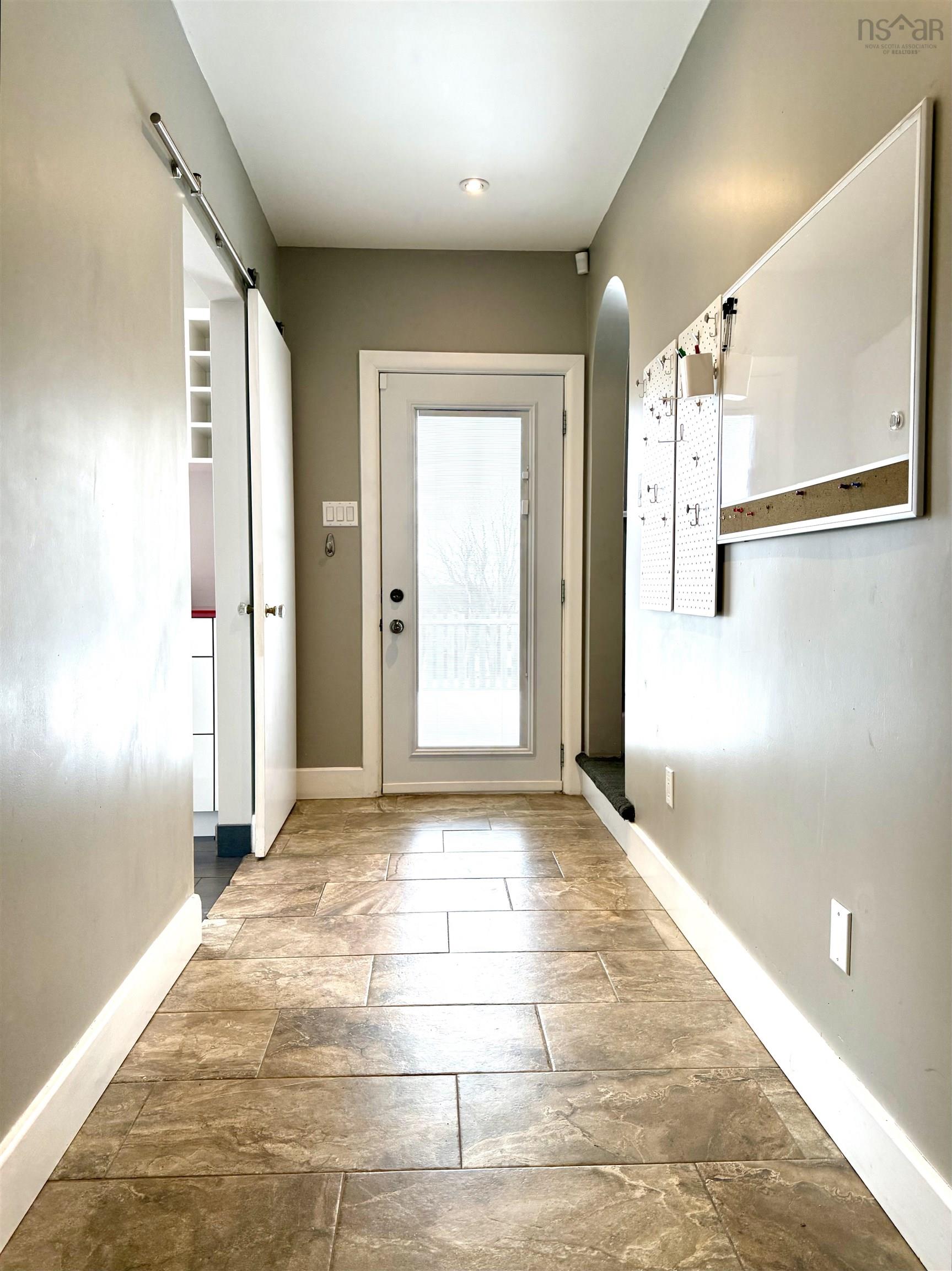 $699,900.00: 168 Victoria Street E, Amherst