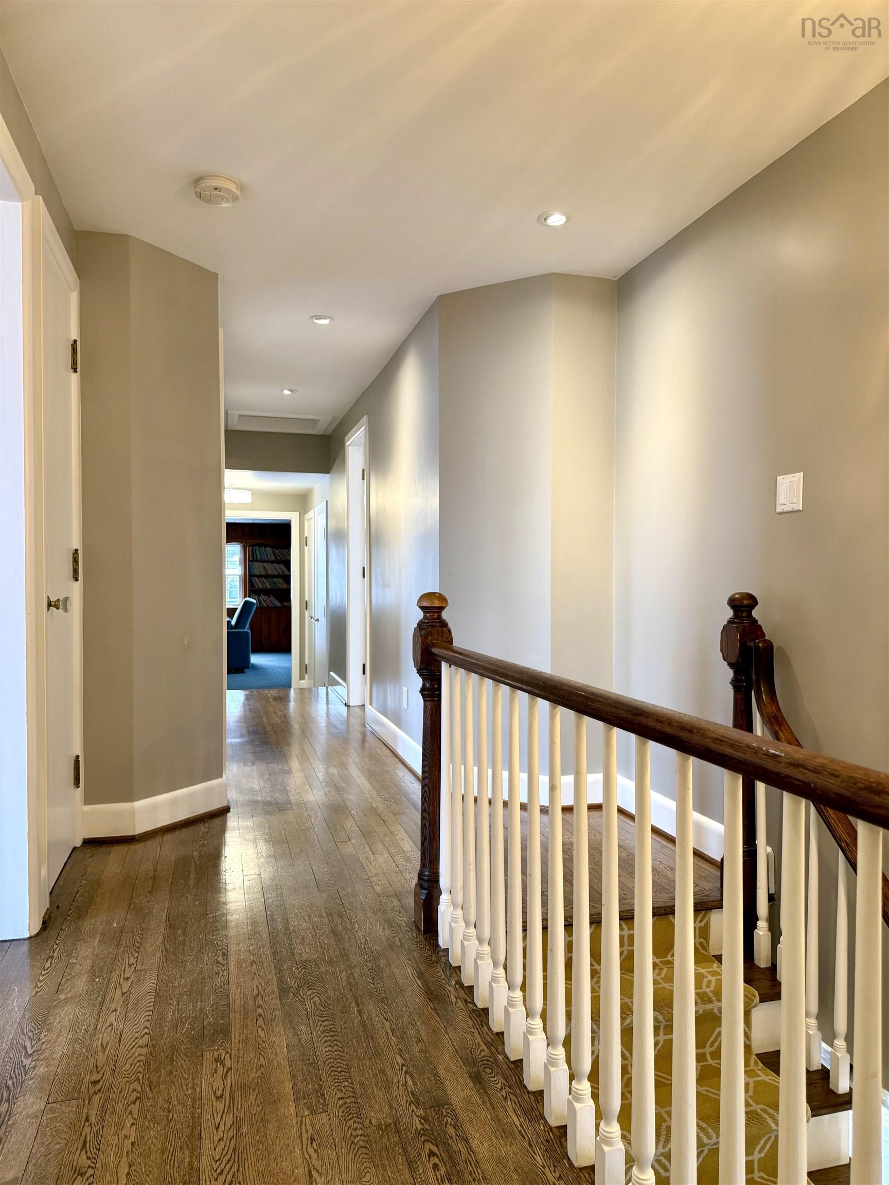 $699,900.00: 168 Victoria Street E, Amherst