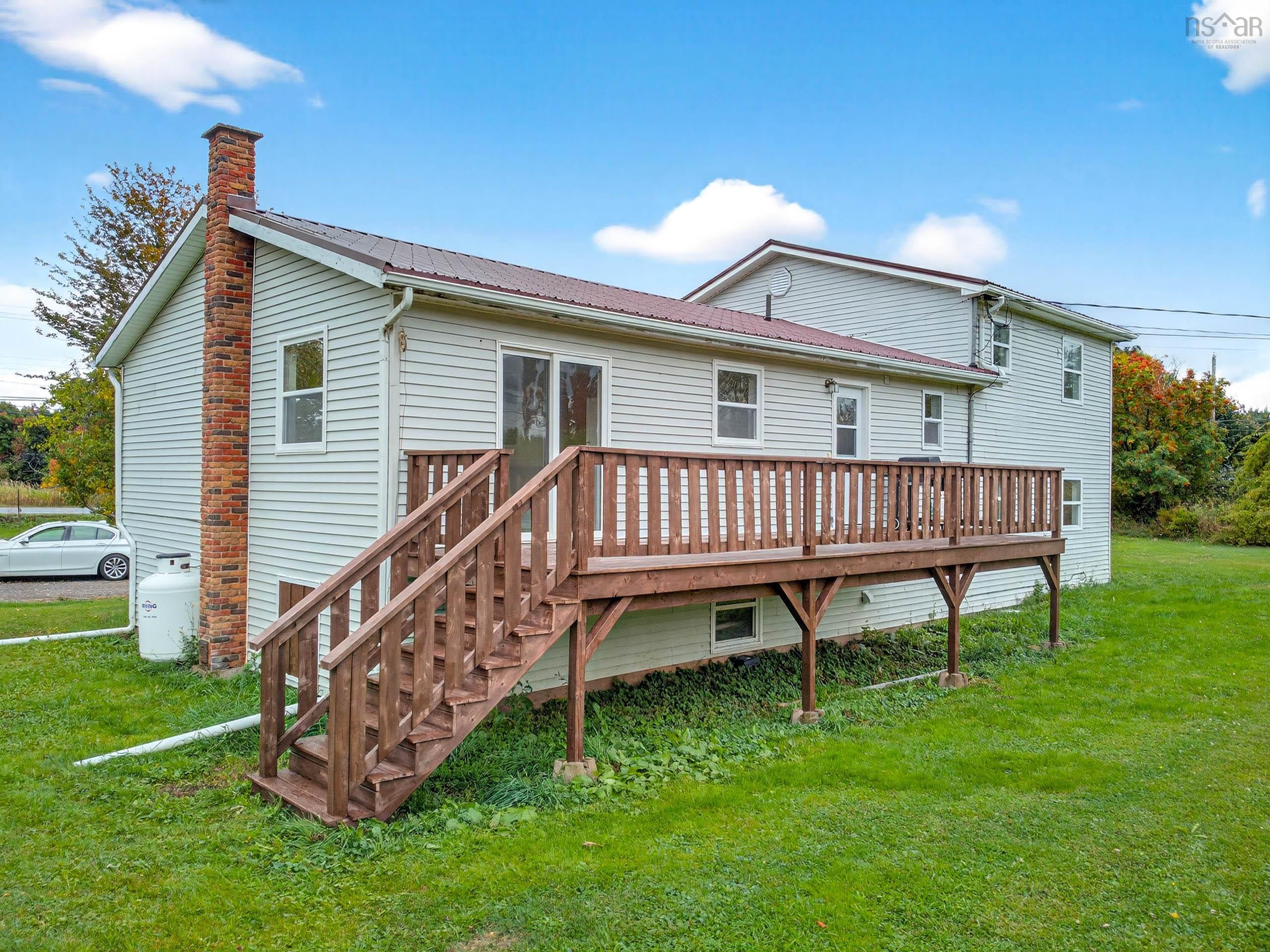 $335,000.00: 2447 Highway 376, Lyons Brook