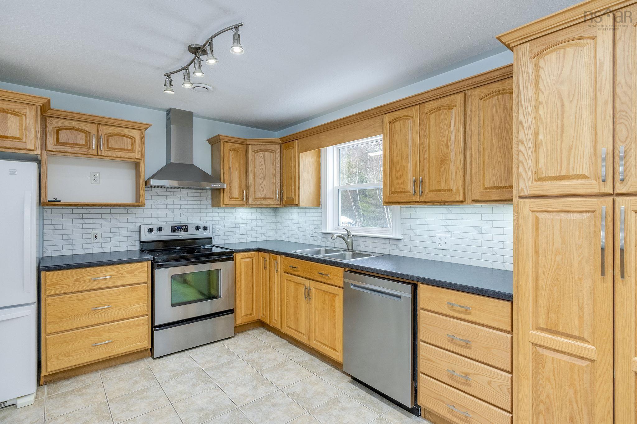 $535,000.00: 10 Cameron Drive, Melvern Square