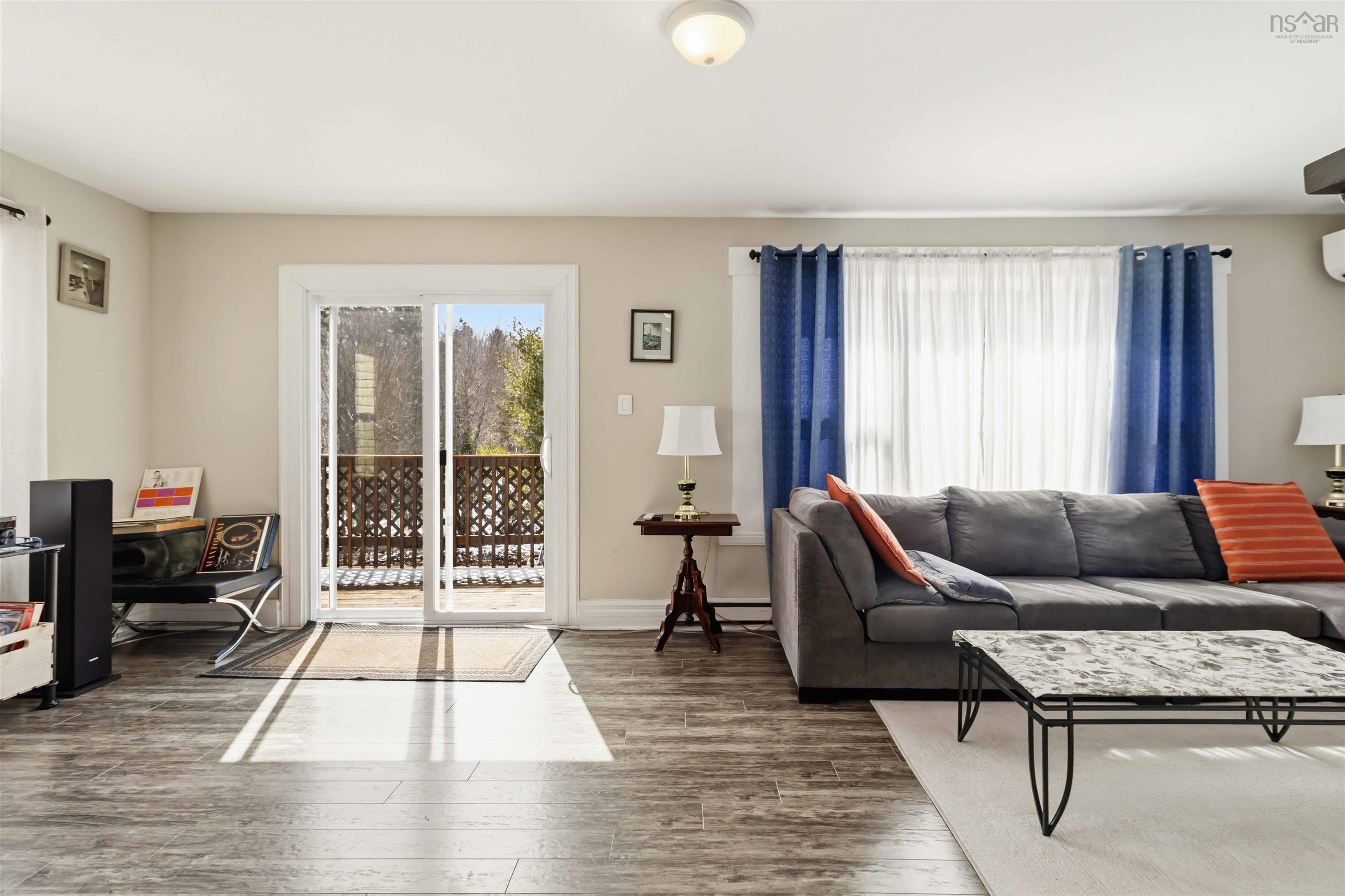 $525,000.00: 6689 Highway 3 Highway, Western Shore