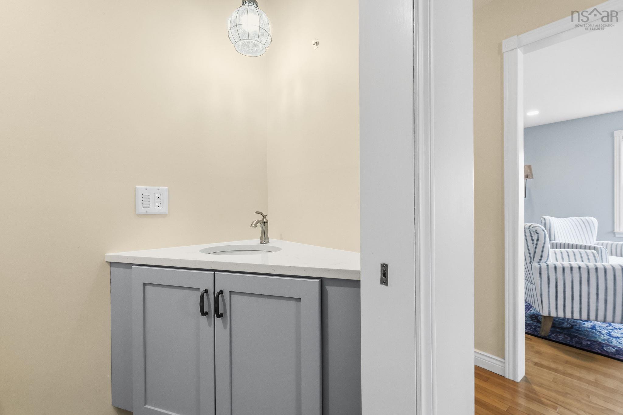 $450,000.00: 40 Cherry Lane, Wolfville