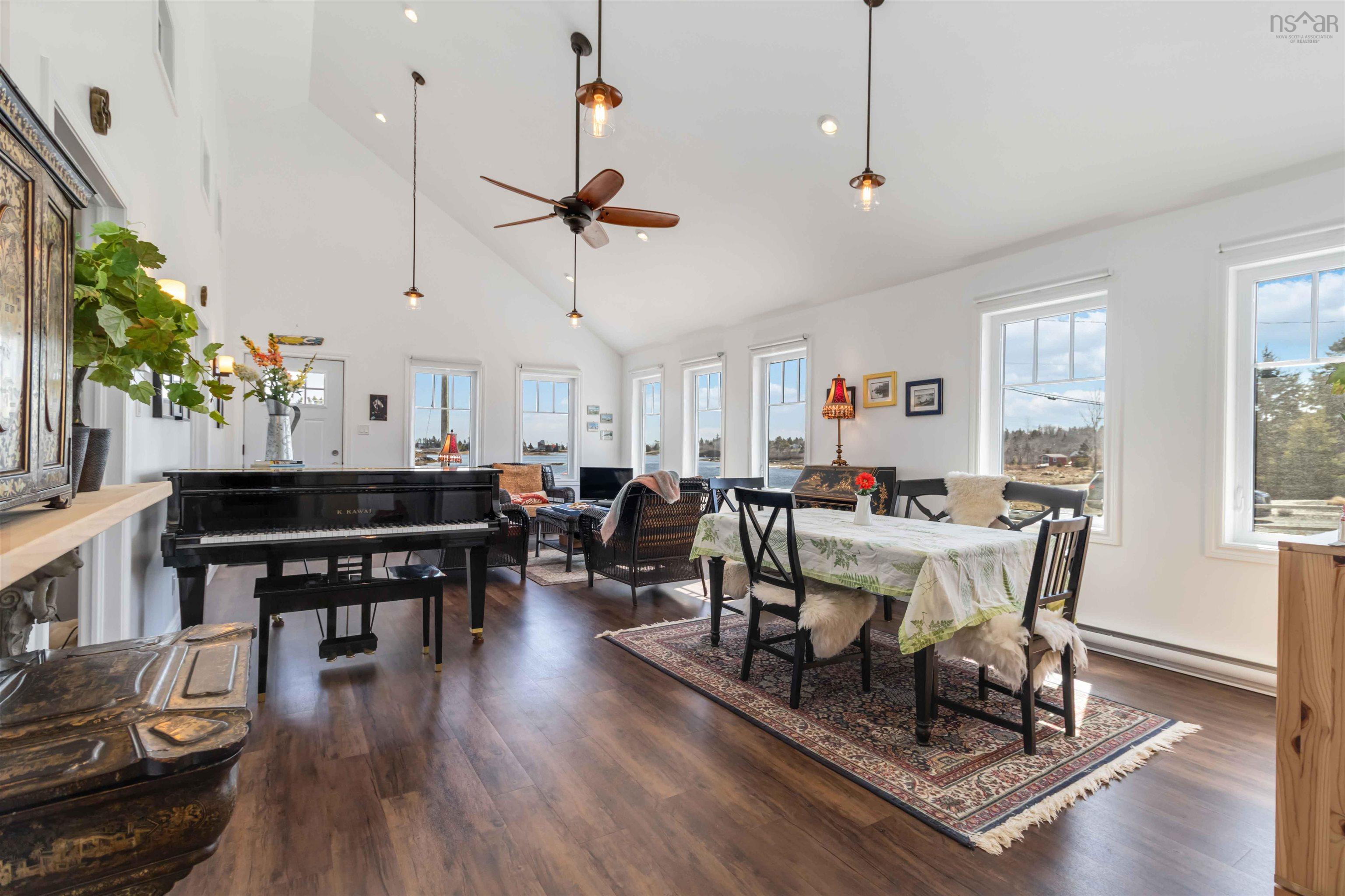 $550,000.00: 109 Stonehurst Road, Blue Rocks