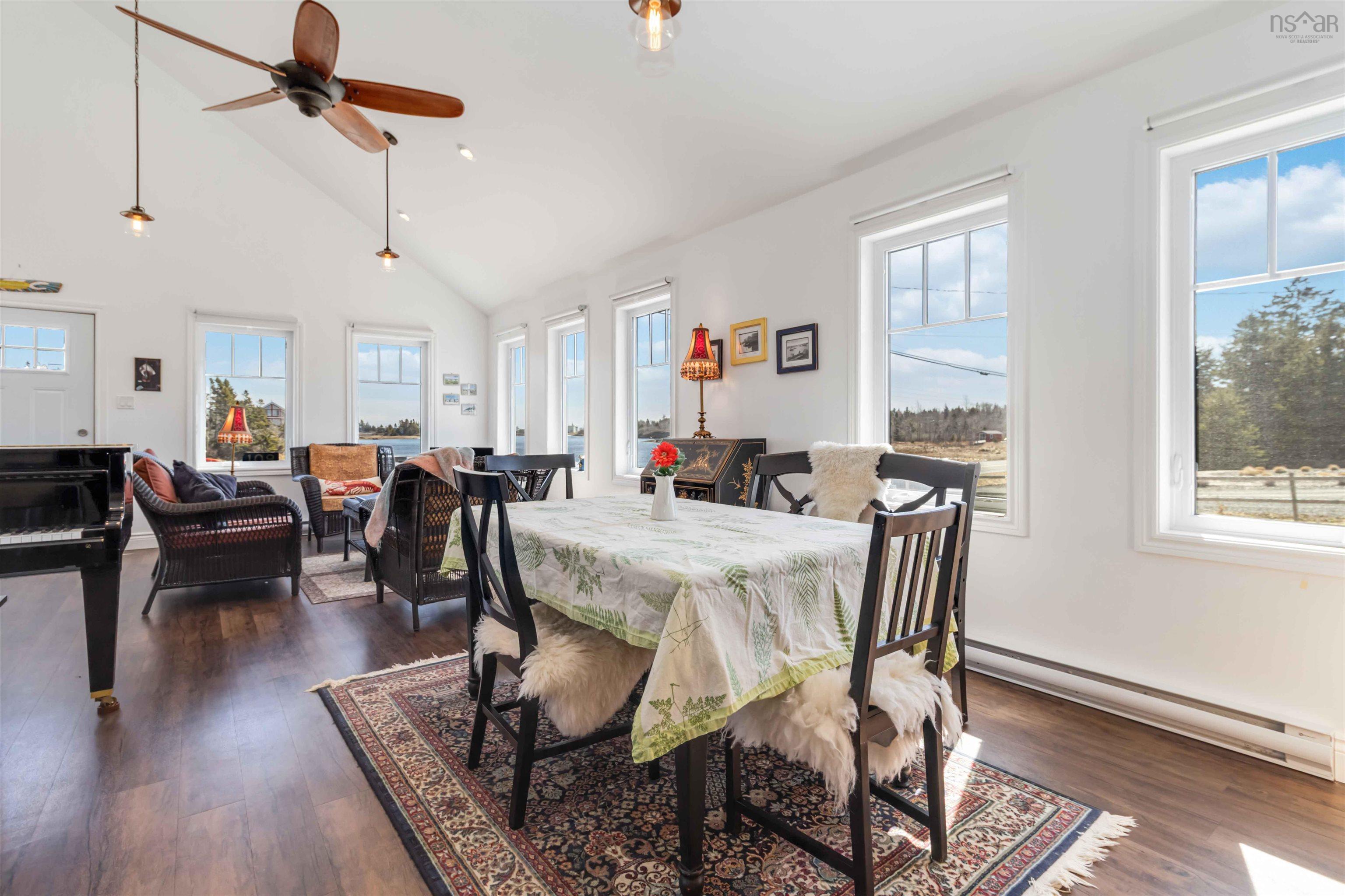 $550,000.00: 109 Stonehurst Road, Blue Rocks