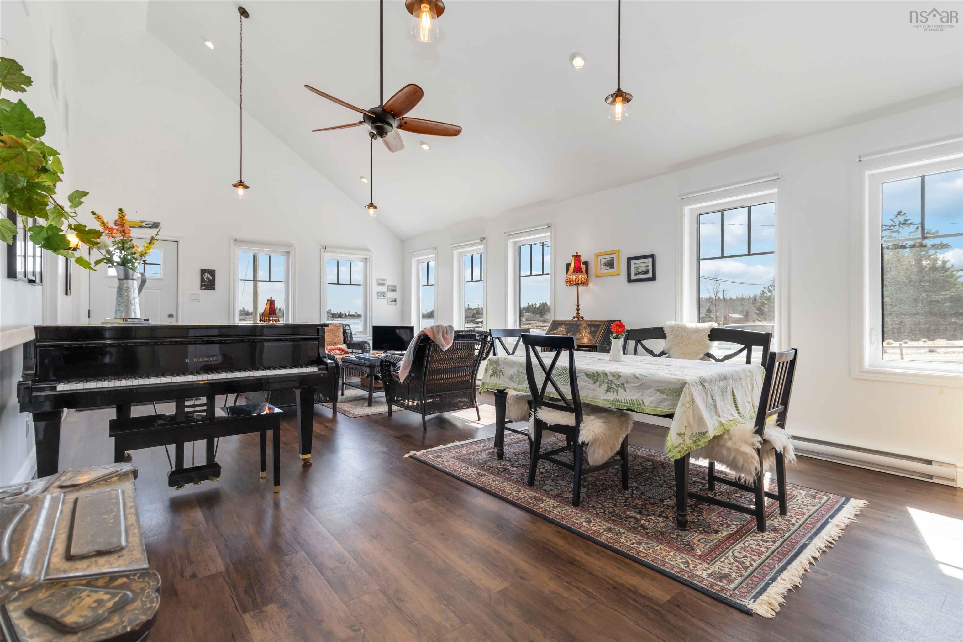 $550,000.00: 109 Stonehurst Road, Blue Rocks