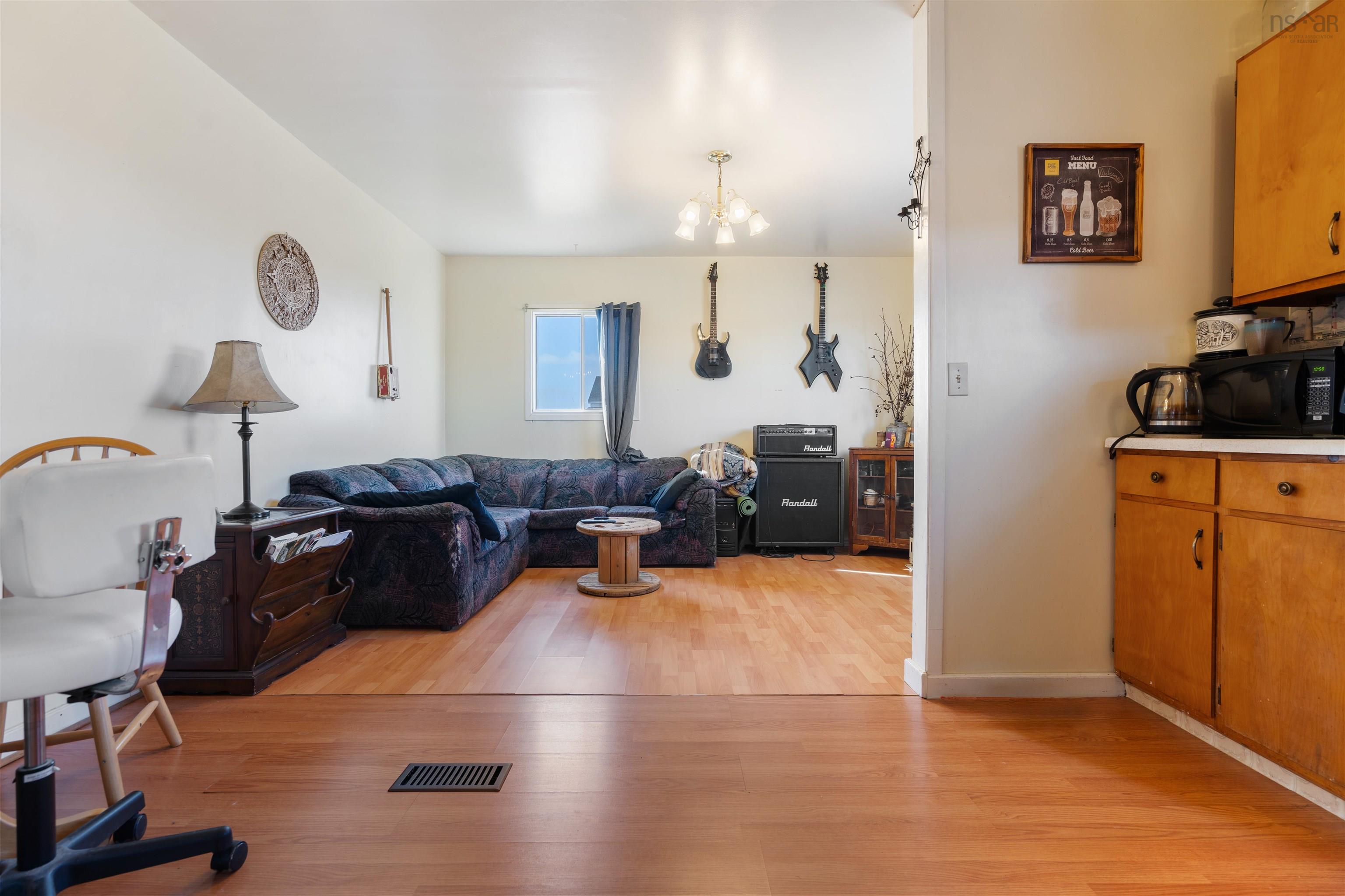 $130,000.00: 2143 Highway 316, Port Felix