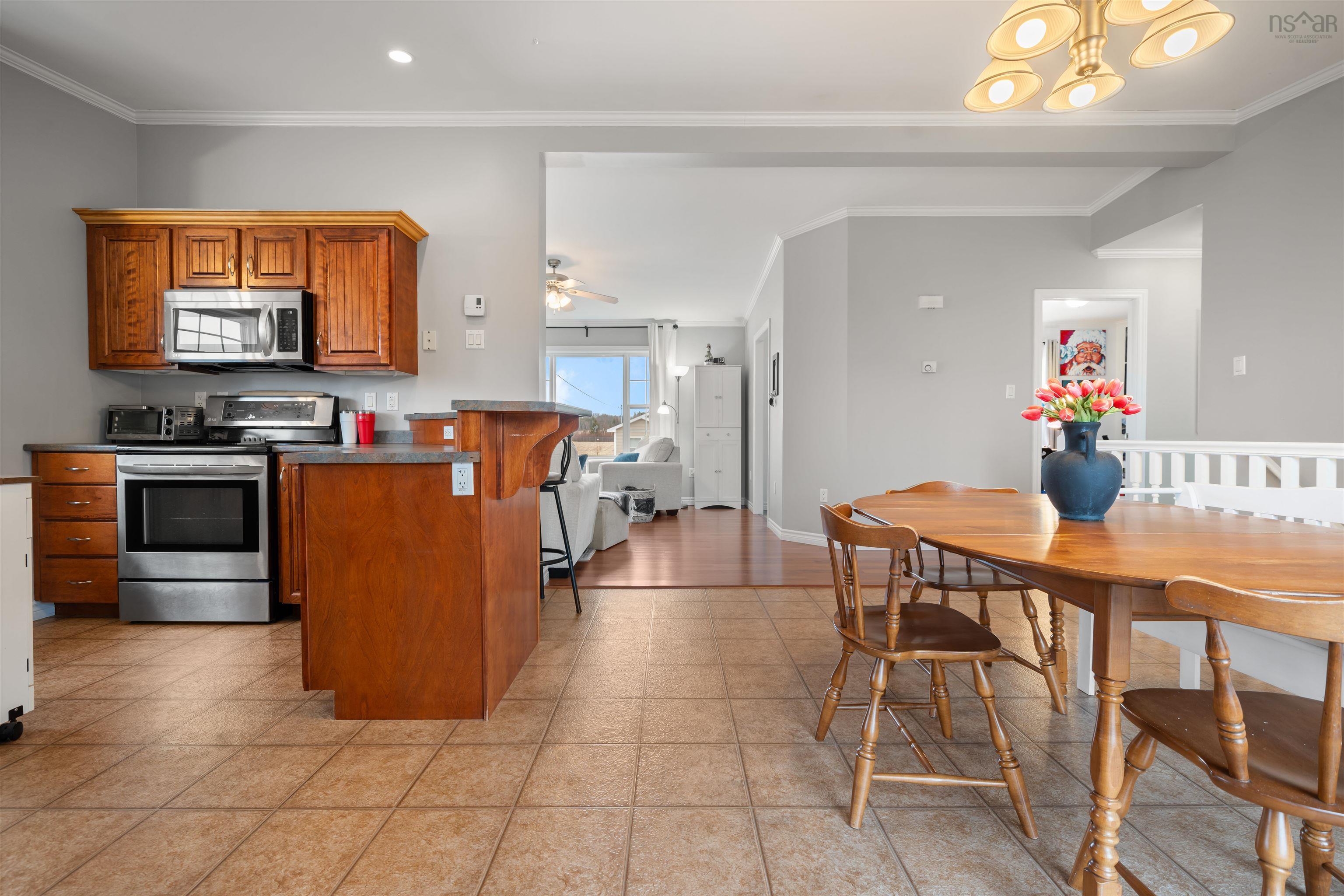$364,900.00: 9 Fleming Avenue, Amherst