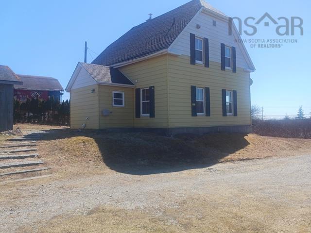 $177,000.00: 1268 Centreville South Side Road, Lower Clarks Harbour