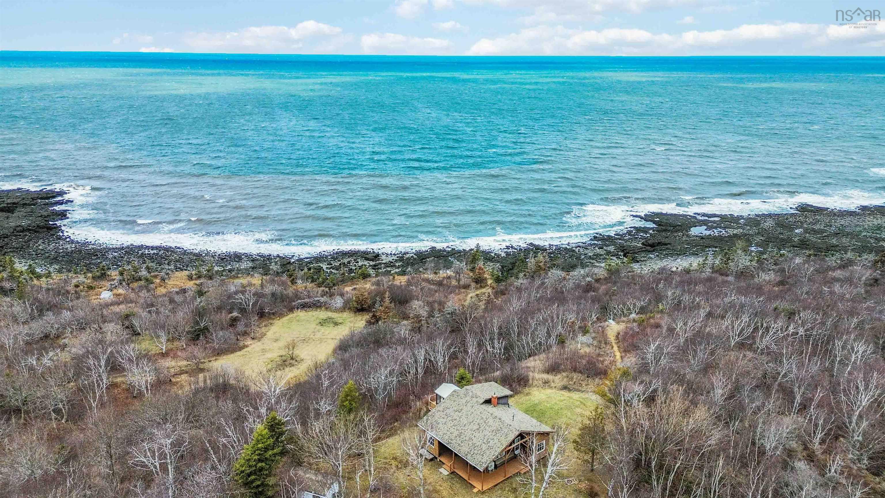 $359,900.00: 4805 Shore Road W, Parkers Cove