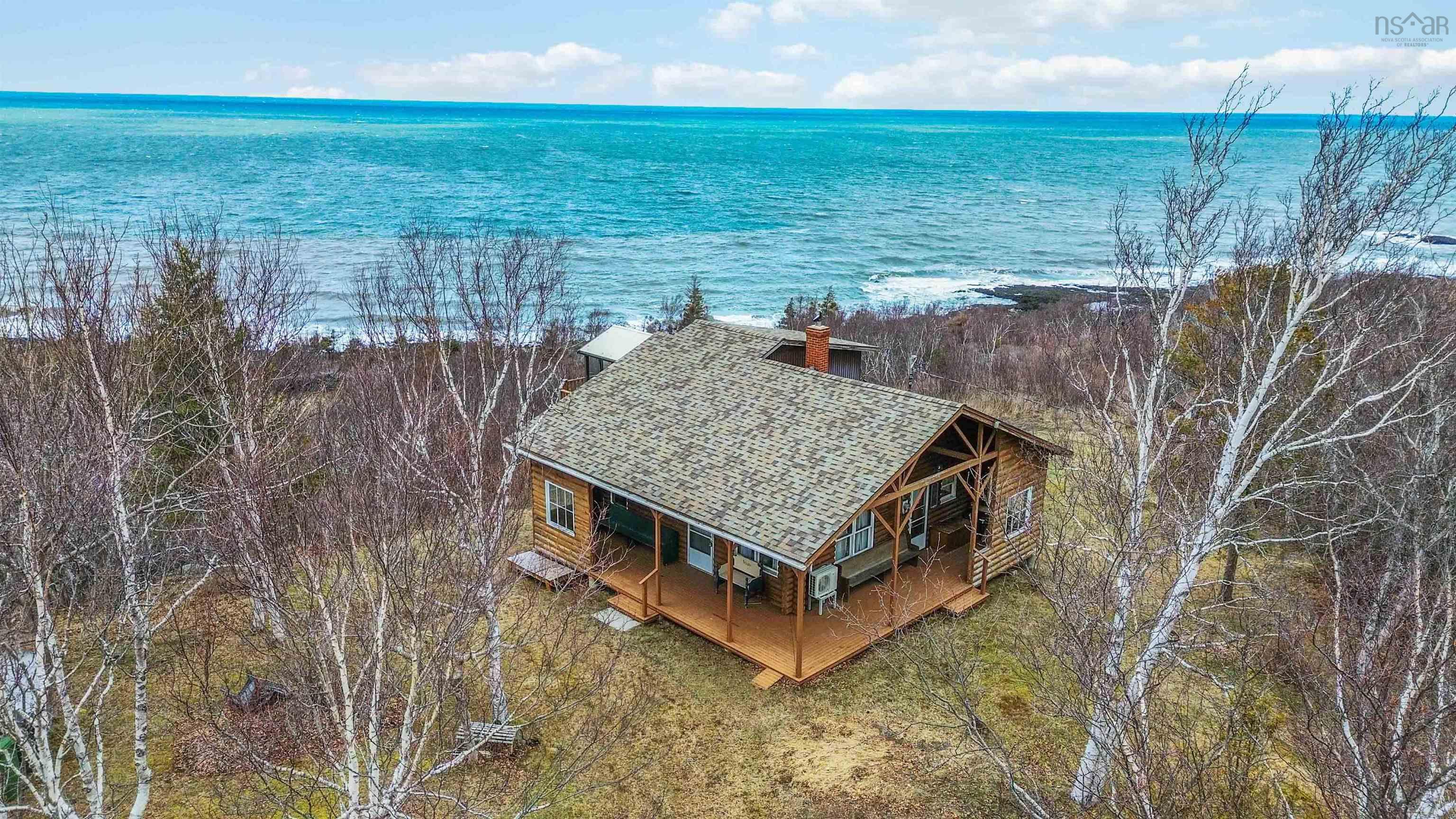 $359,900.00: 4805 Shore Road W, Parkers Cove