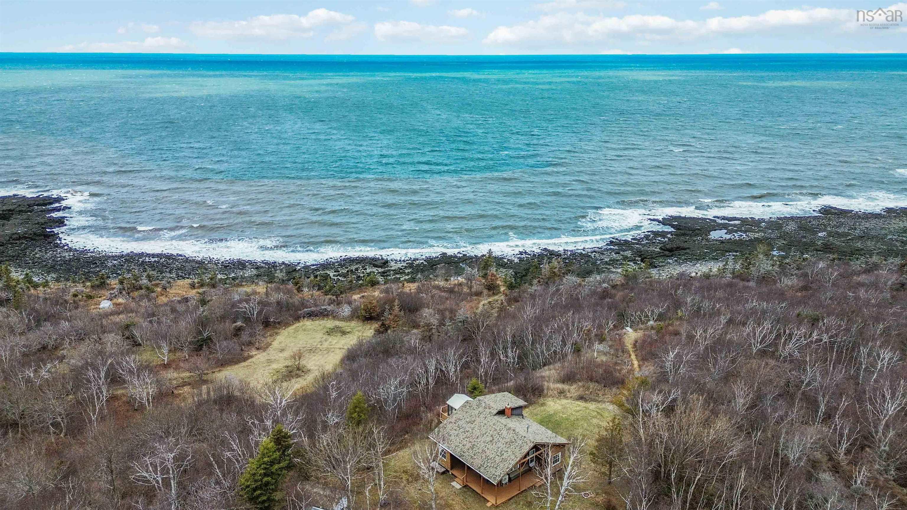 $359,900.00: 4805 Shore Road W, Parkers Cove