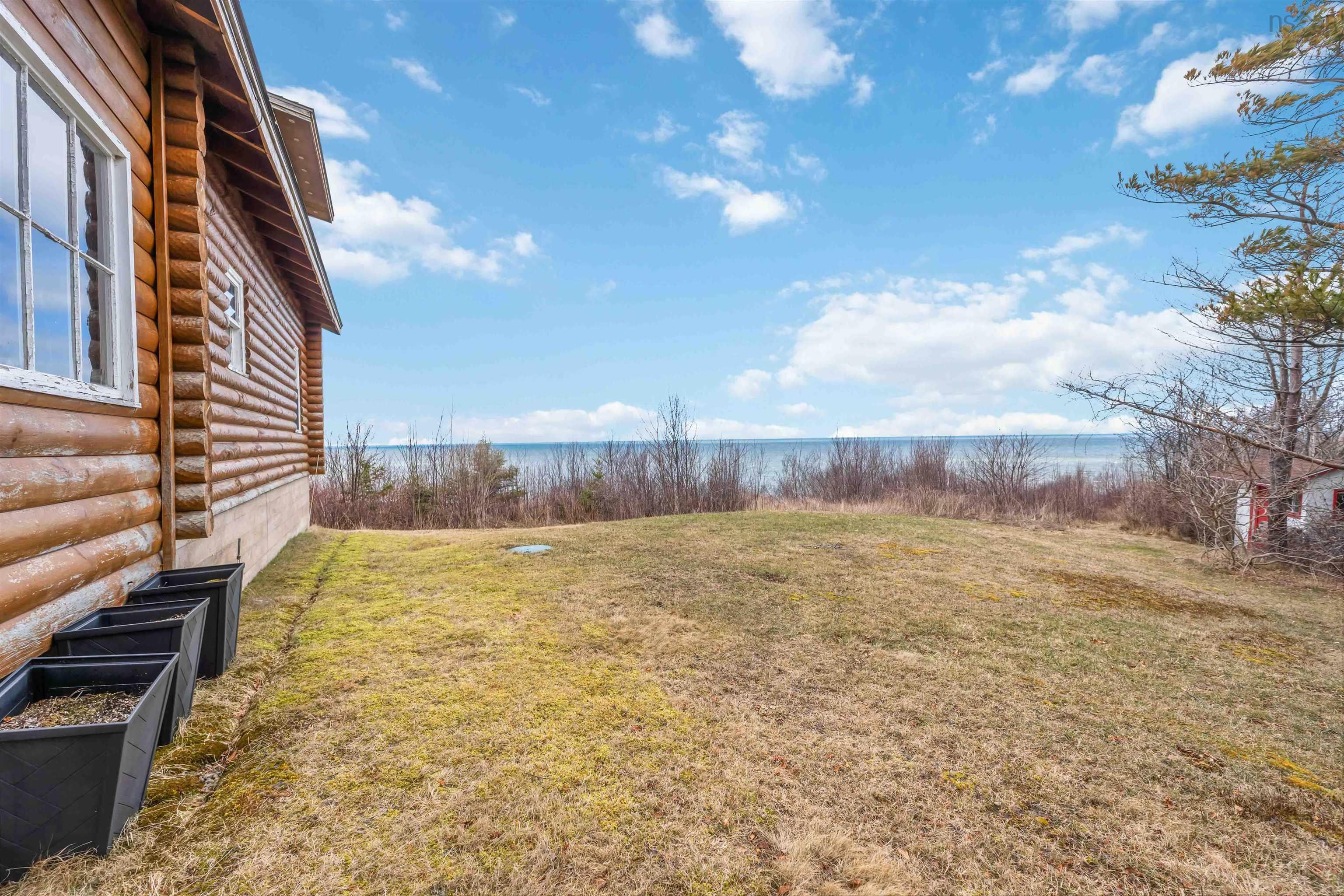 $359,900.00: 4805 Shore Road W, Parkers Cove