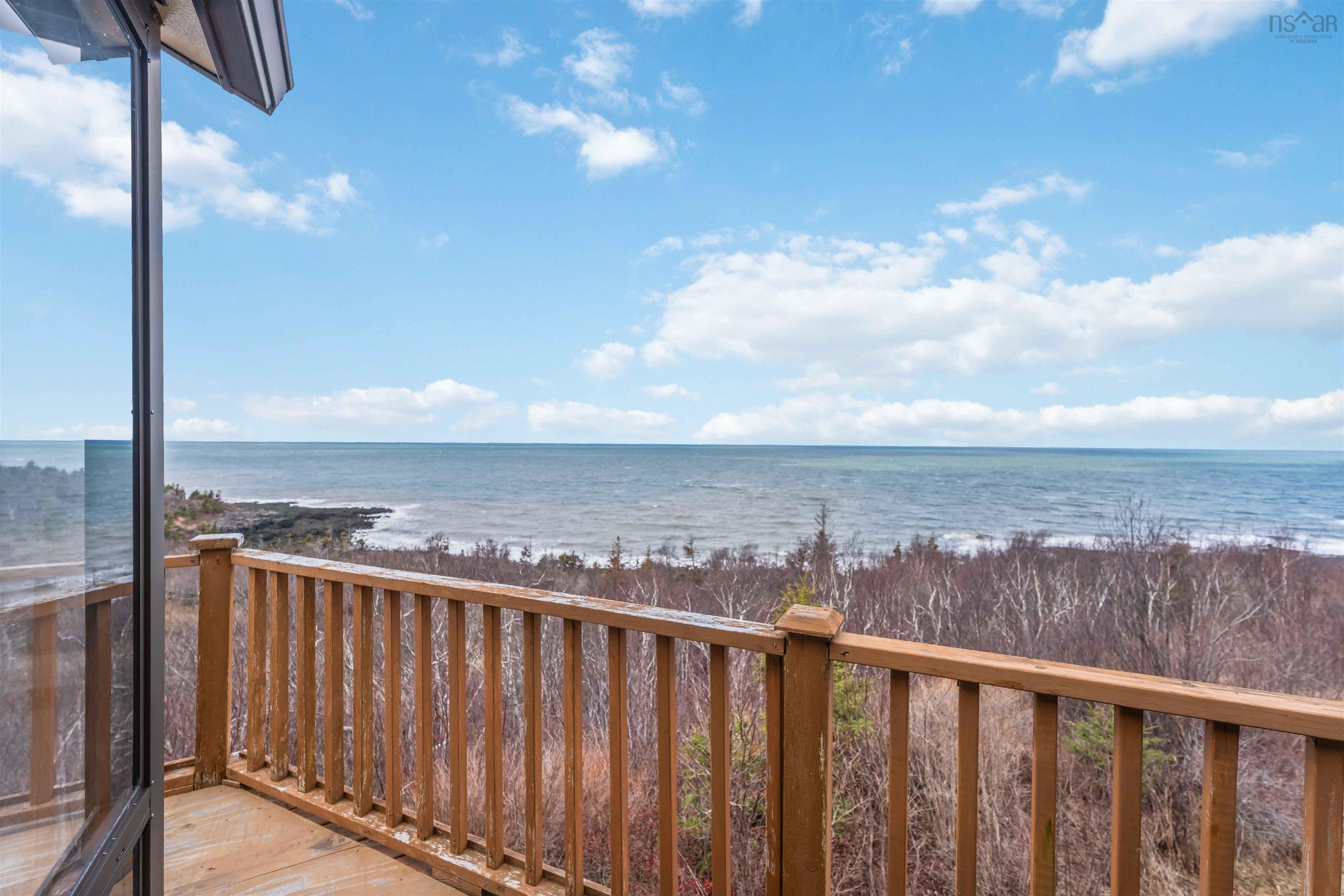 $359,900.00: 4805 Shore Road W, Parkers Cove