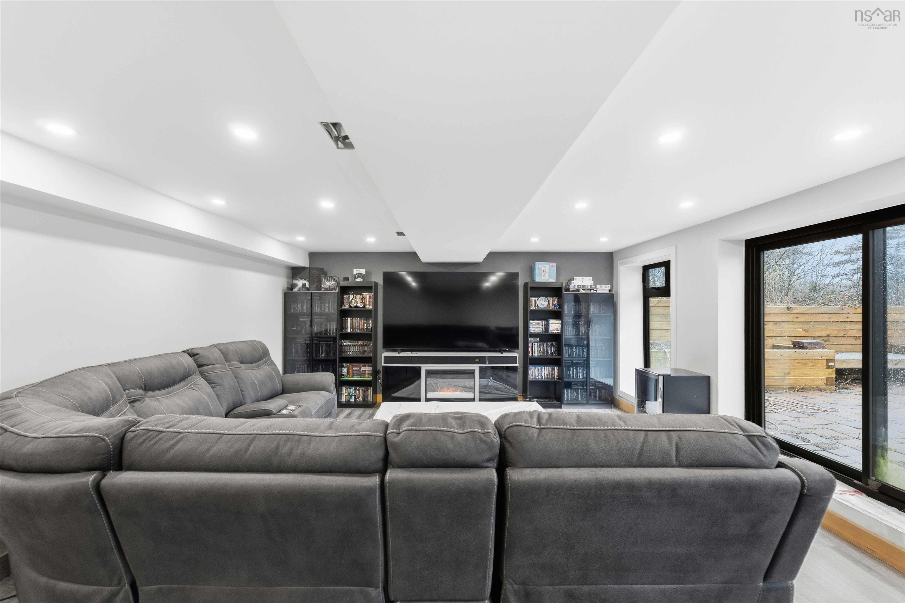 $449,000.00: 319 Brow Of Mountain Road, Mountain Front