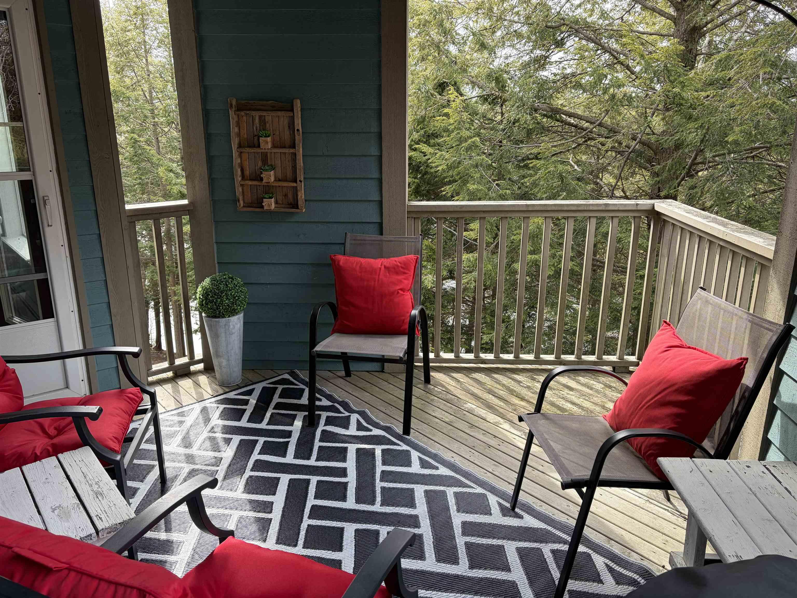 310 2 Lake Drive, Bedford, NS (MLS 202605805)