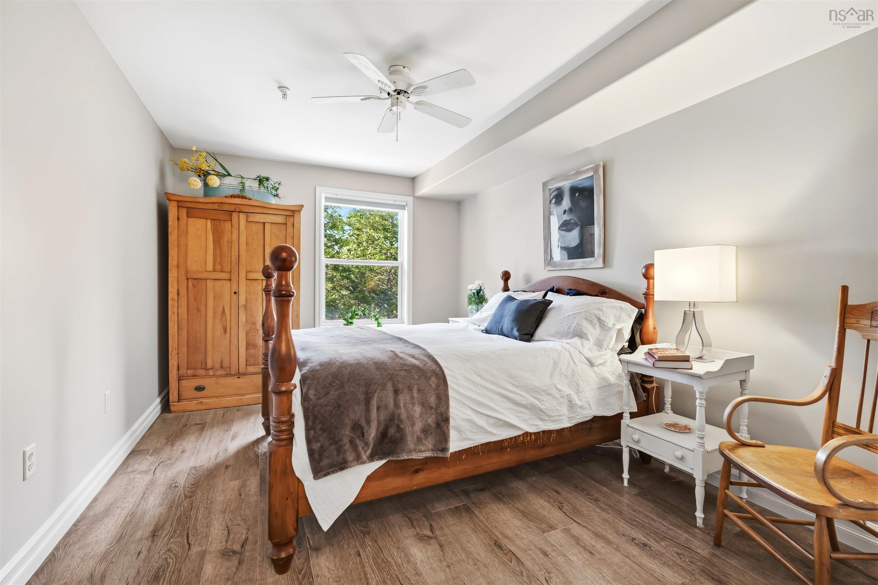 310 2 Lake Drive, Bedford, NS (MLS 202605805)