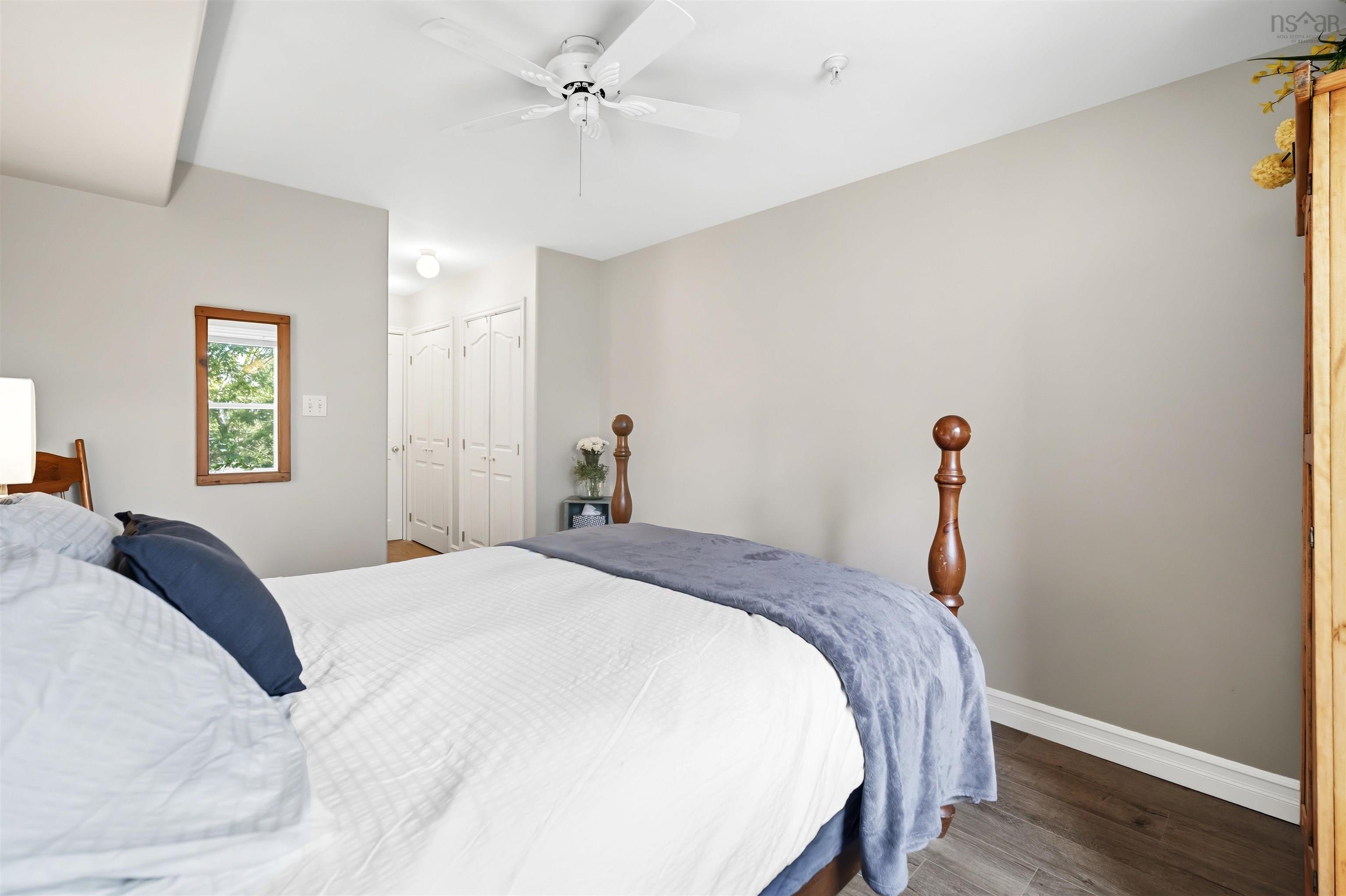 310 2 Lake Drive, Bedford, NS (MLS 202605805)