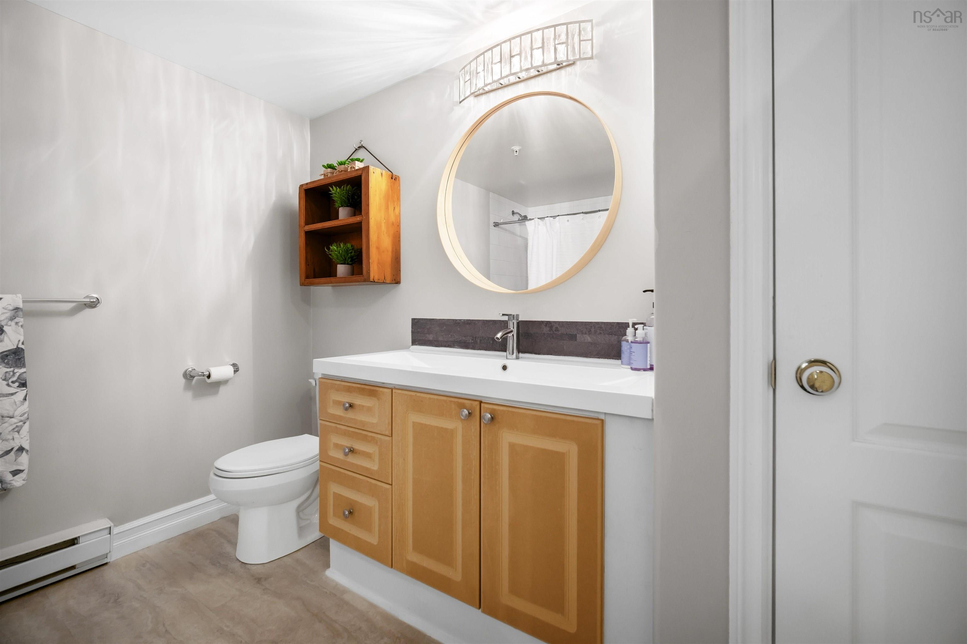 310 2 Lake Drive, Bedford, NS (MLS 202605805)