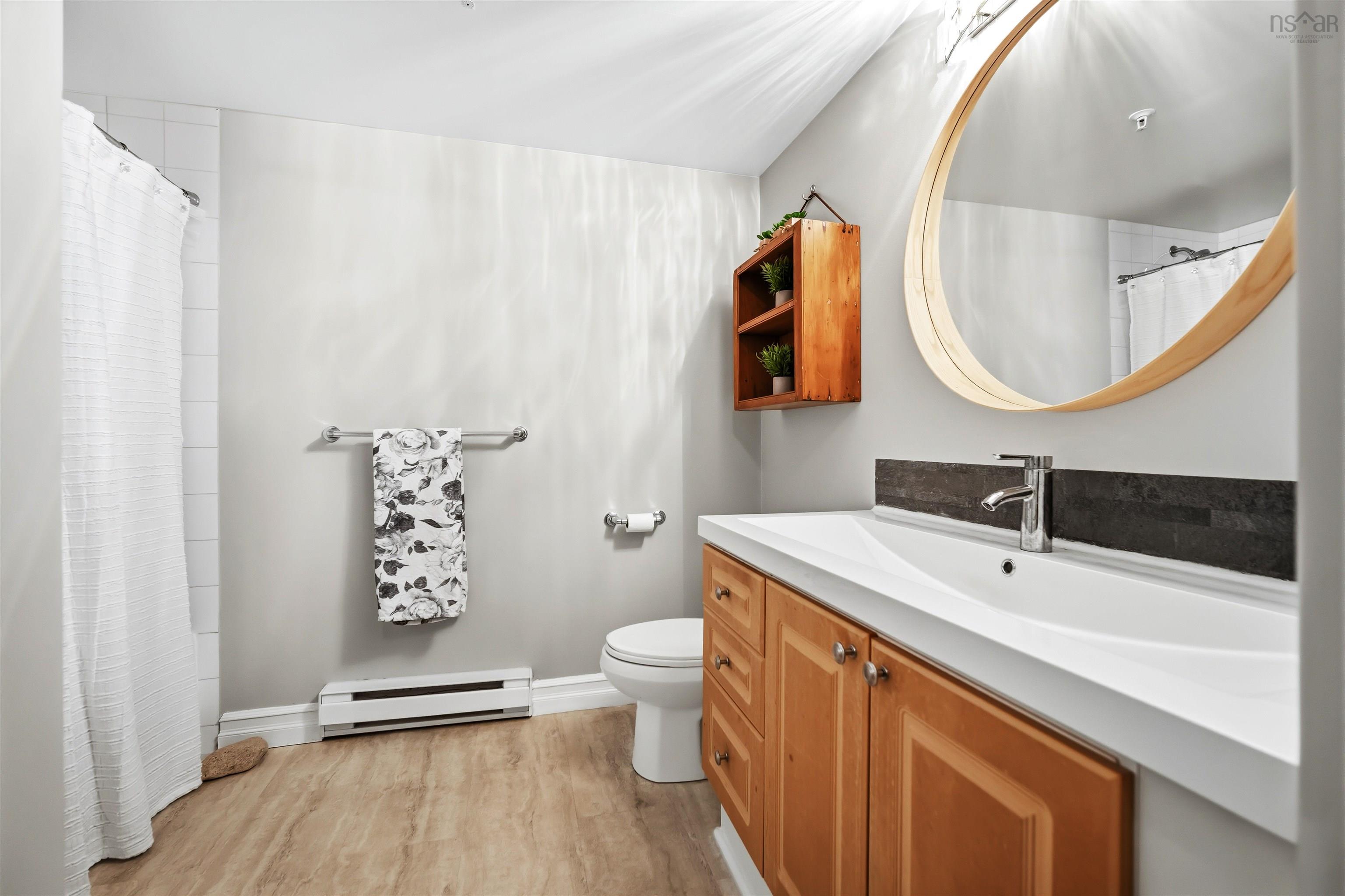 310 2 Lake Drive, Bedford, NS (MLS 202605805)