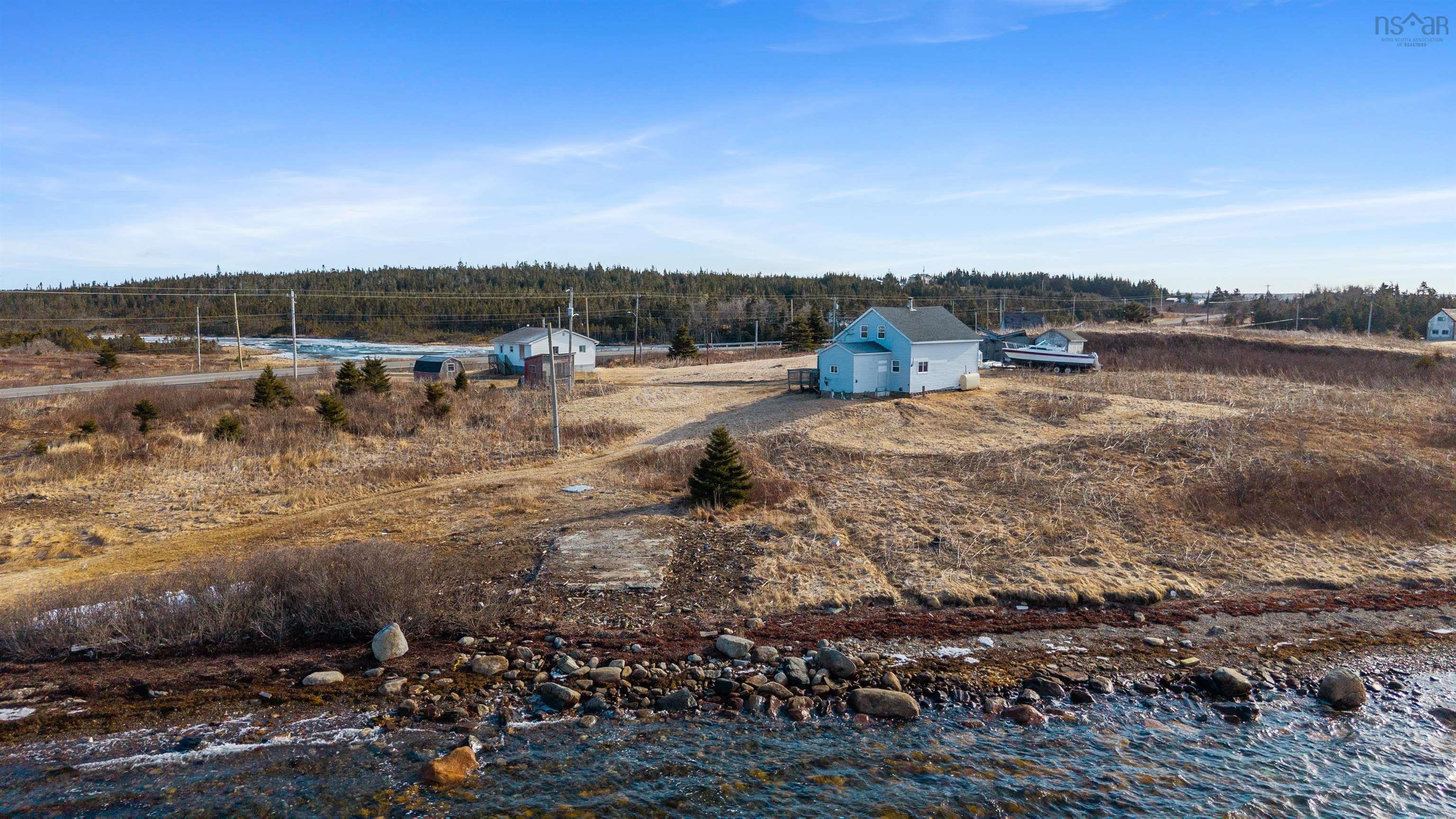 $150,000.00: 2145 316 Highway, Port Felix