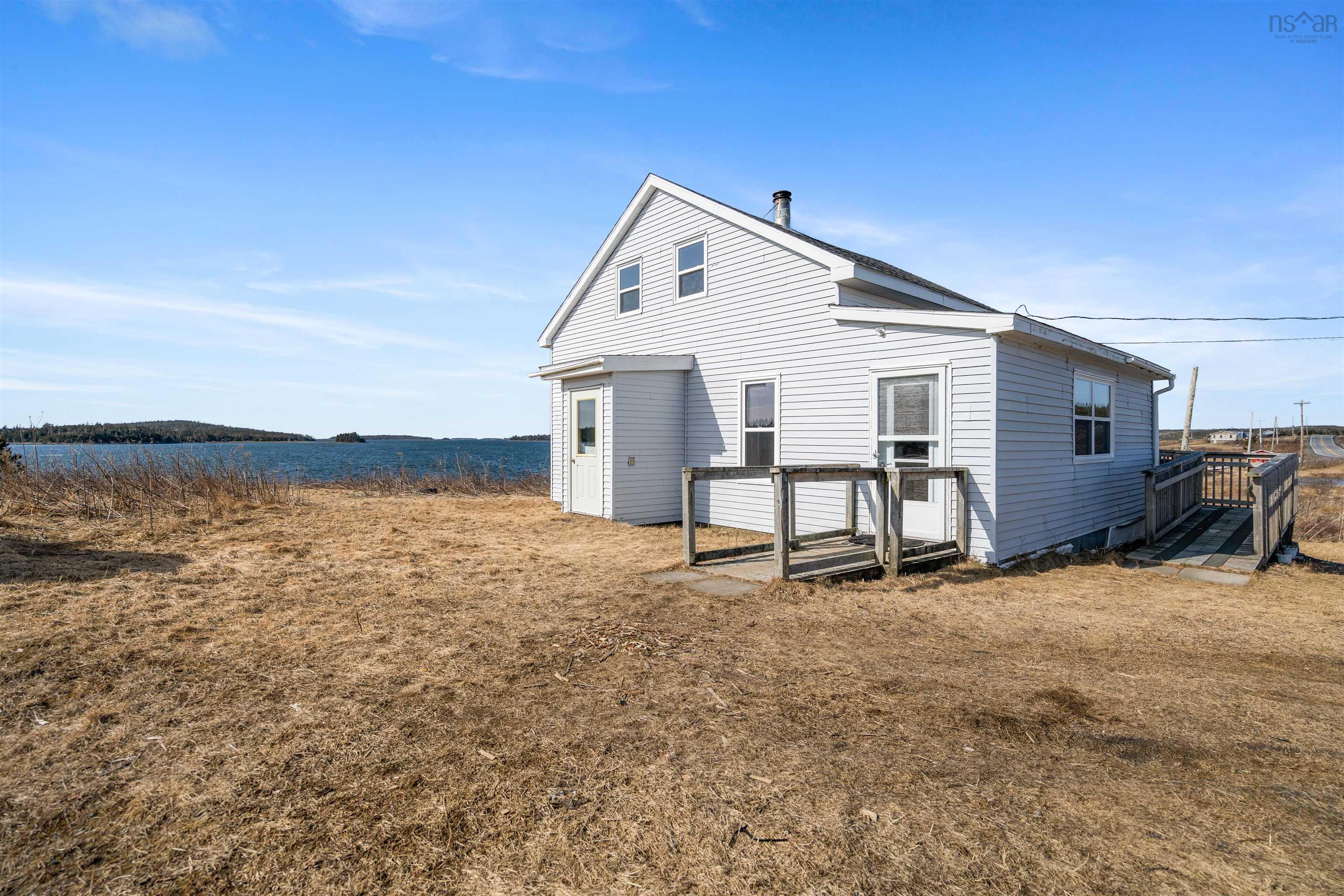 $150,000.00: 2145 316 Highway, Port Felix