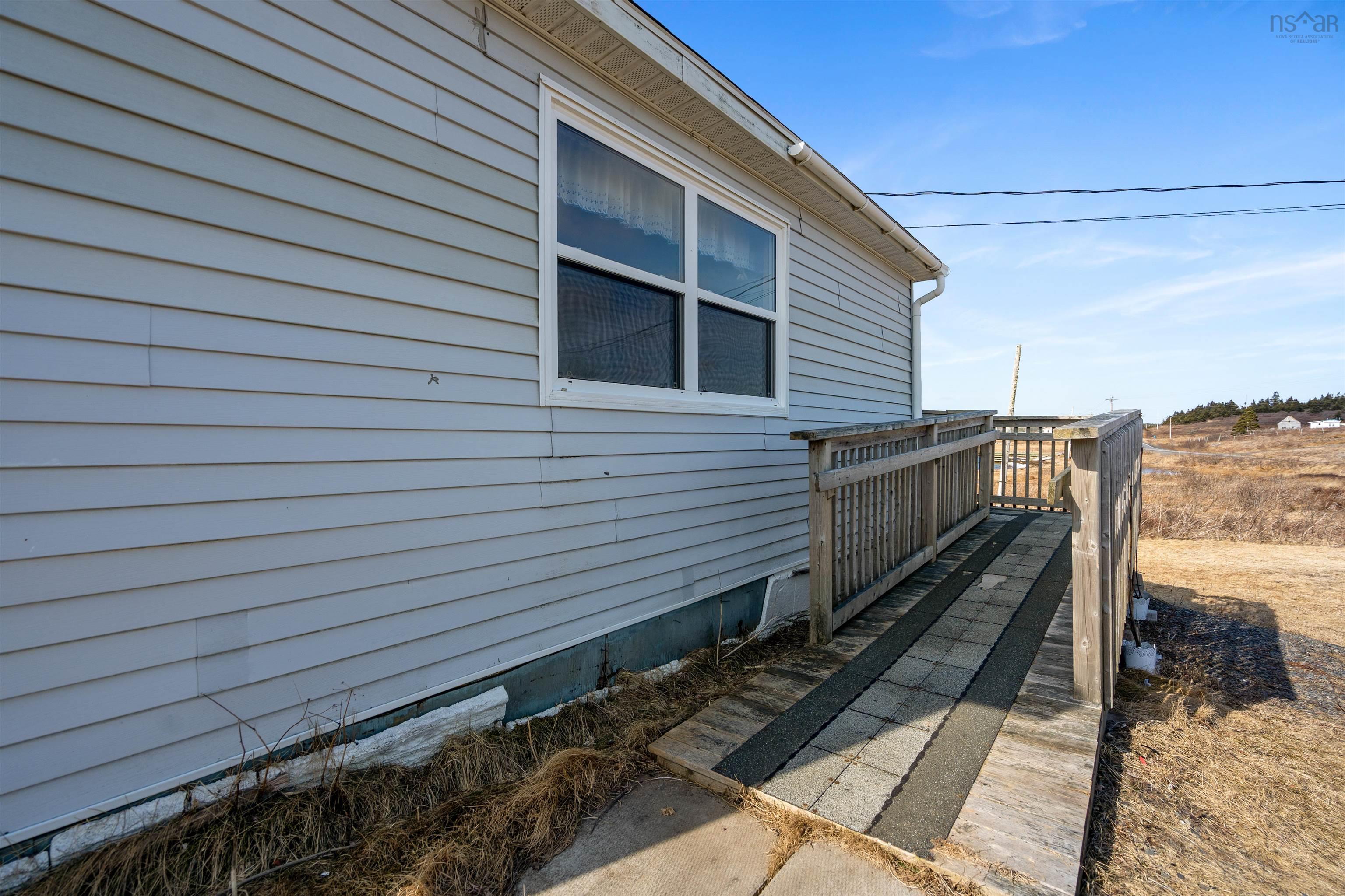 $150,000.00: 2145 316 Highway, Port Felix