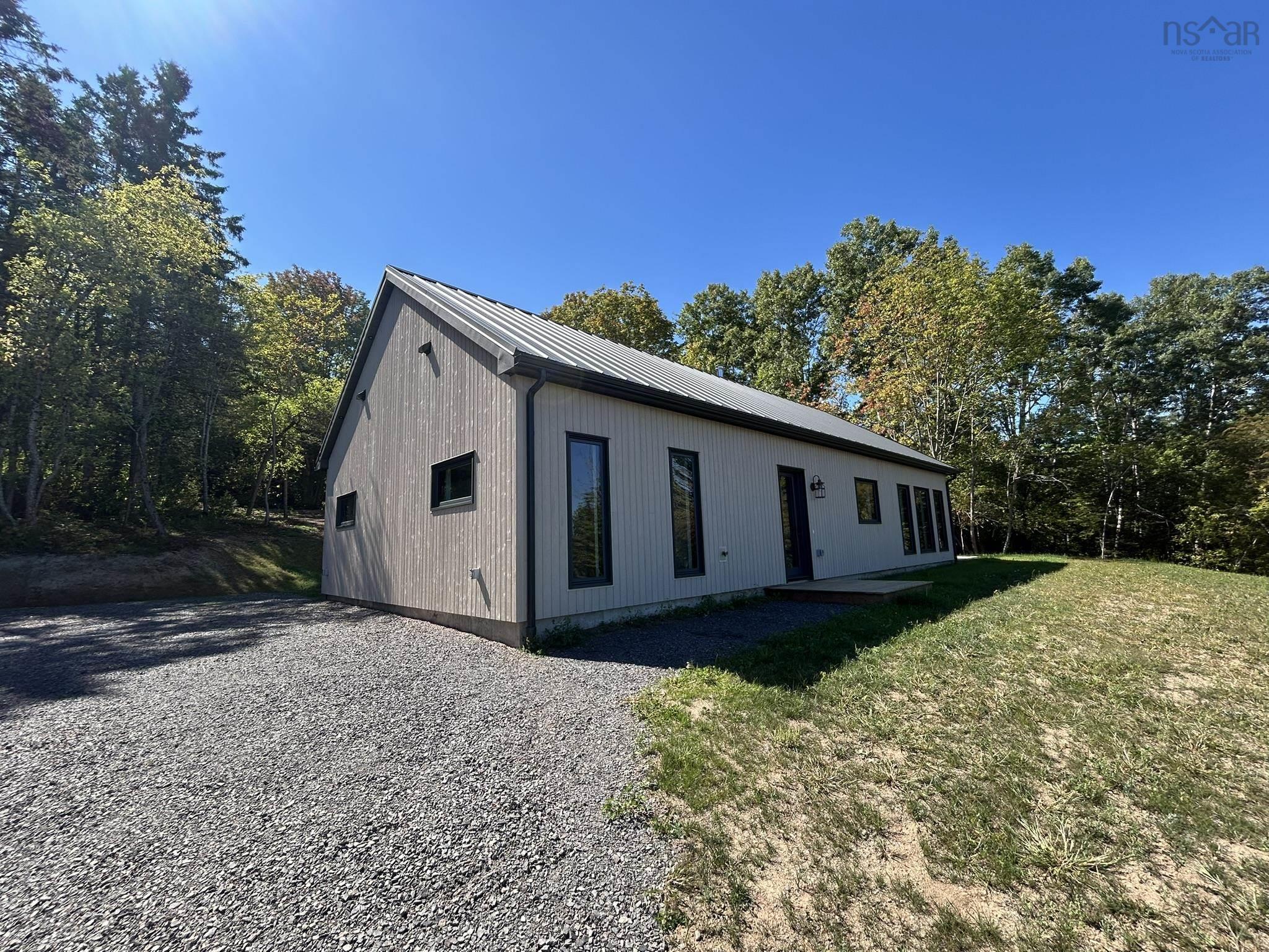 $699,000.00: 800 BLUFF Road, Lockhartville