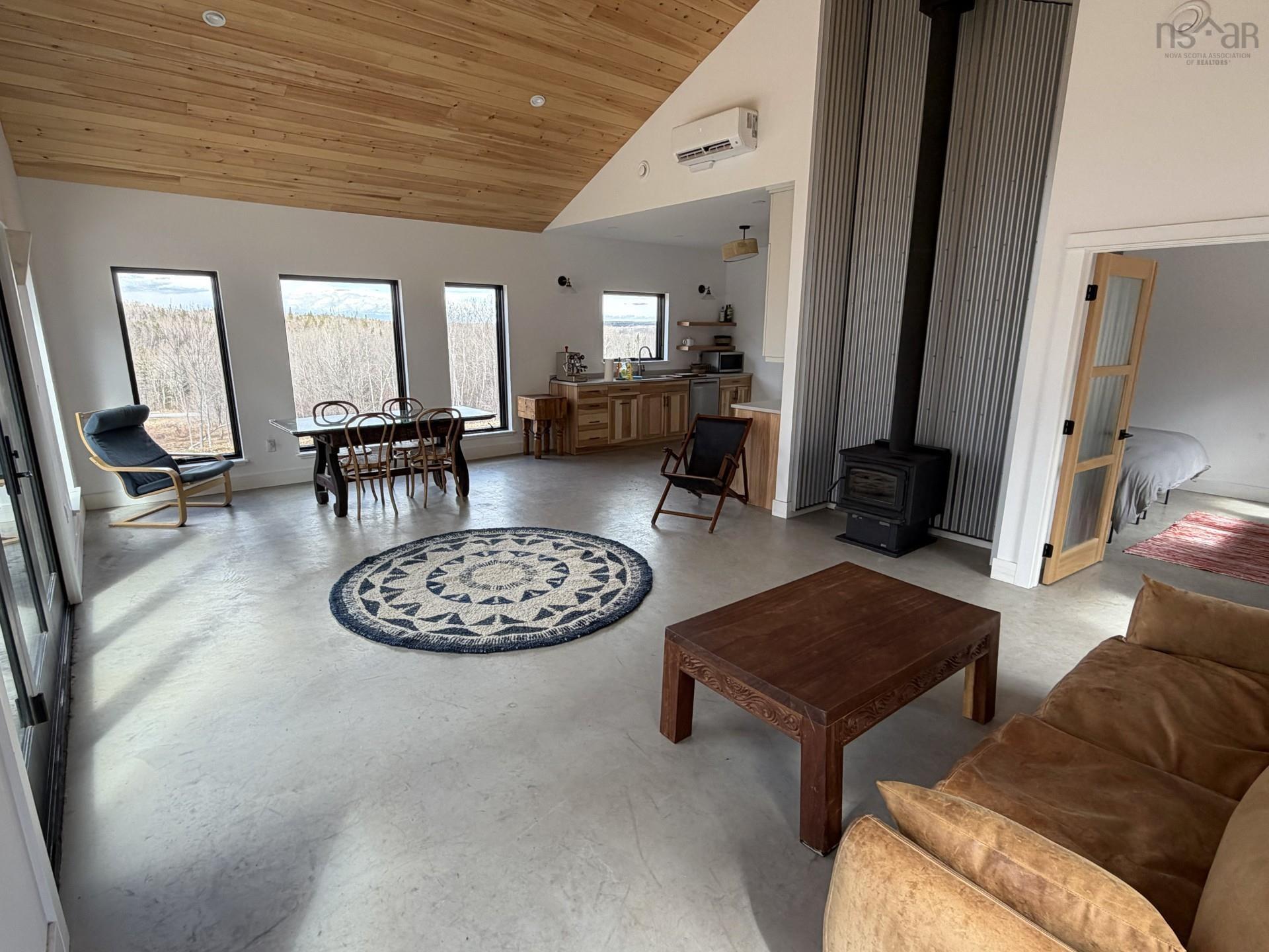 $699,000.00: 800 BLUFF Road, Lockhartville