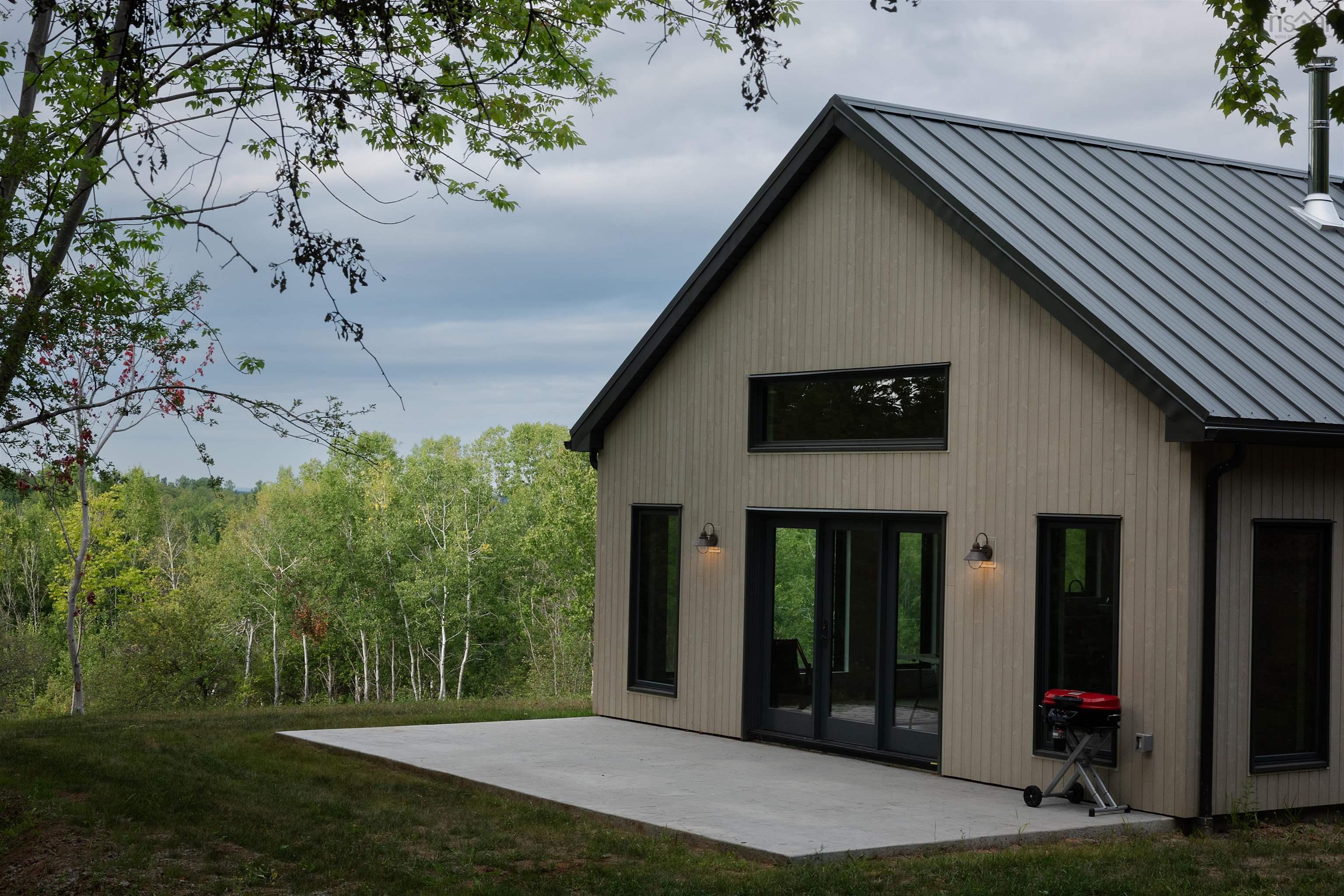 $699,000.00: 800 BLUFF Road, Lockhartville