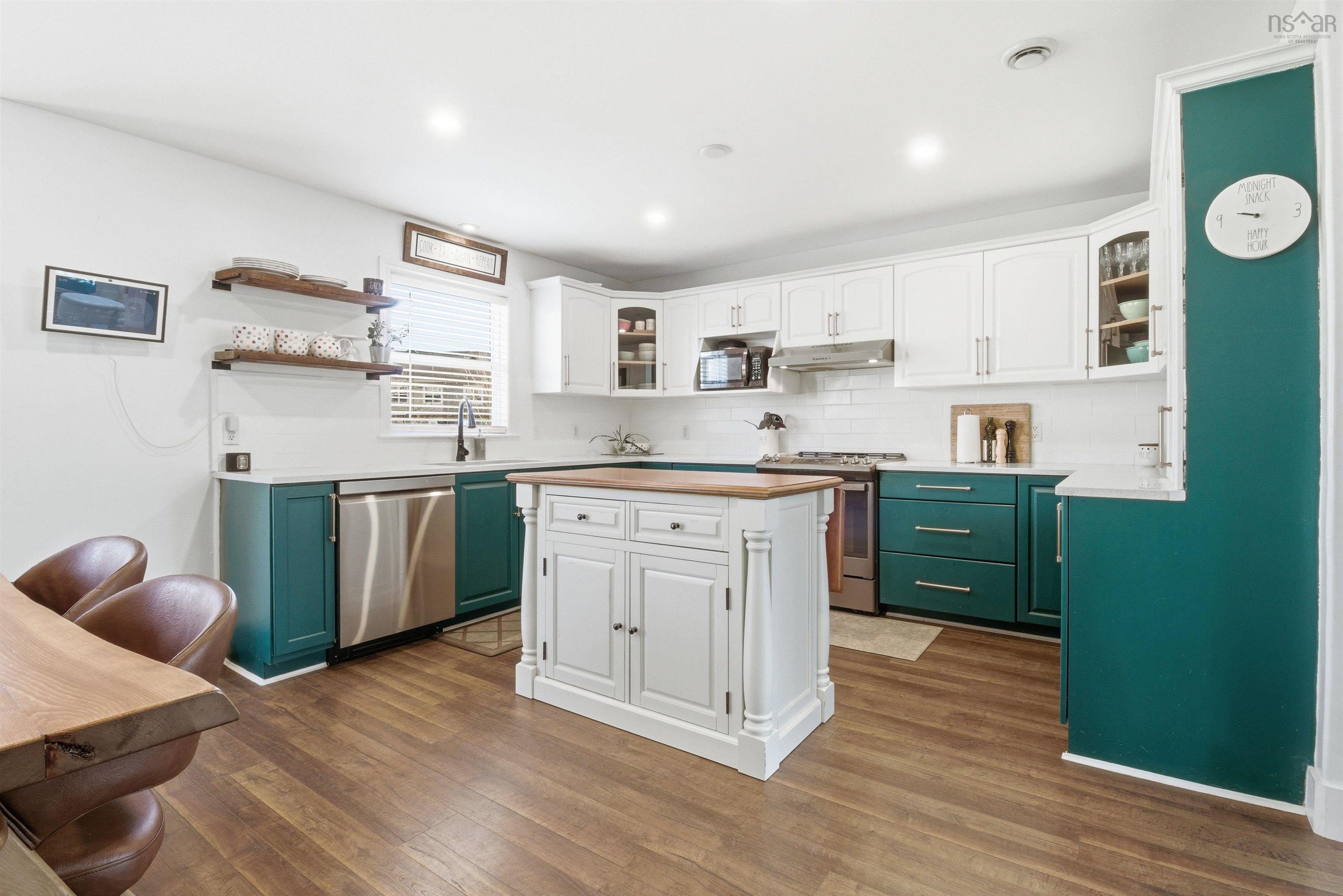 46 Rockpoint Court, Bedford, NS (MLS 202605828)