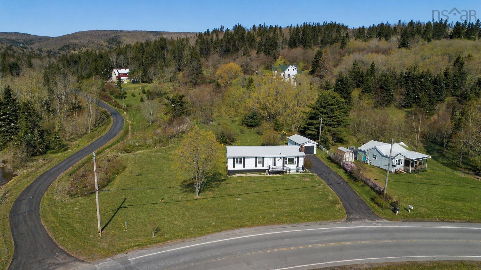 $299,999.00: 49742 Cabot Trail, Goose Cove